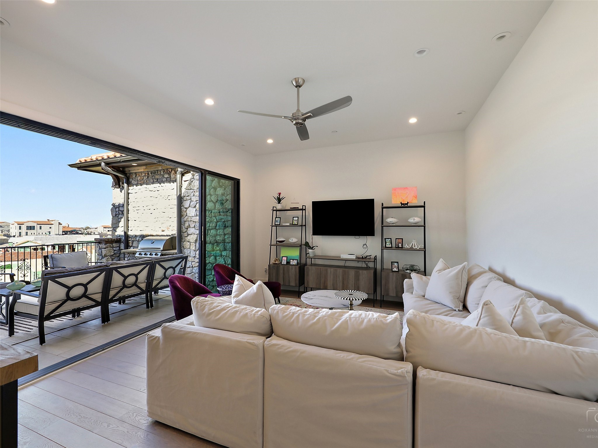 73 Cortes Drive
