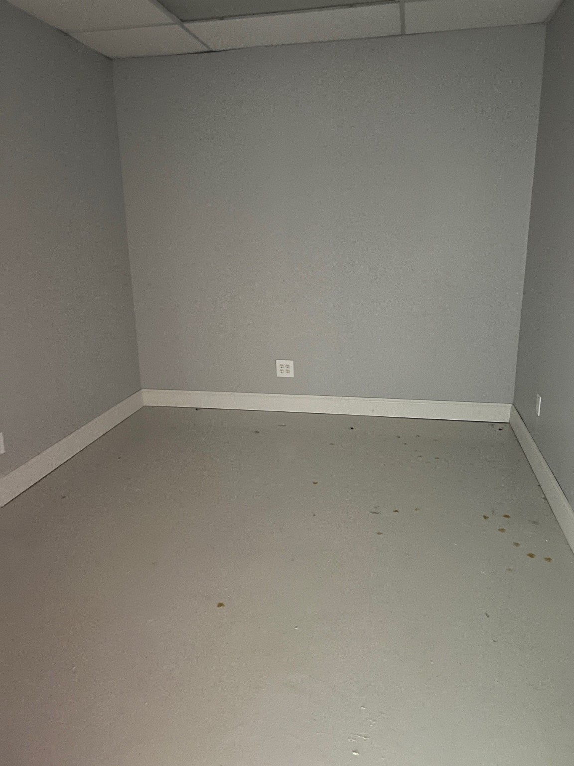 7808 N College Circle