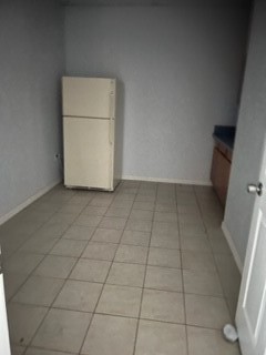 7812 N College Circle