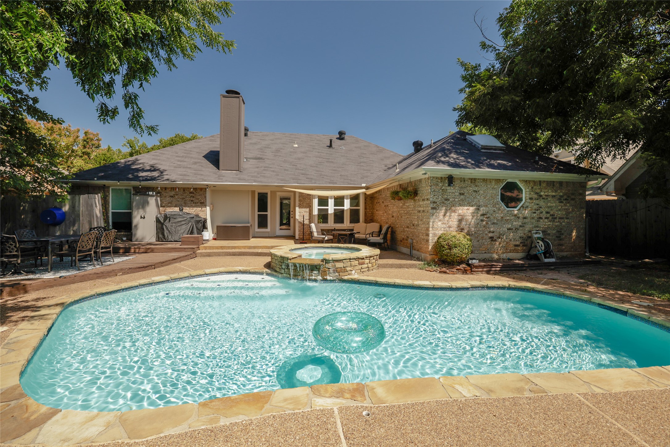 2125 Steeplewood Drive