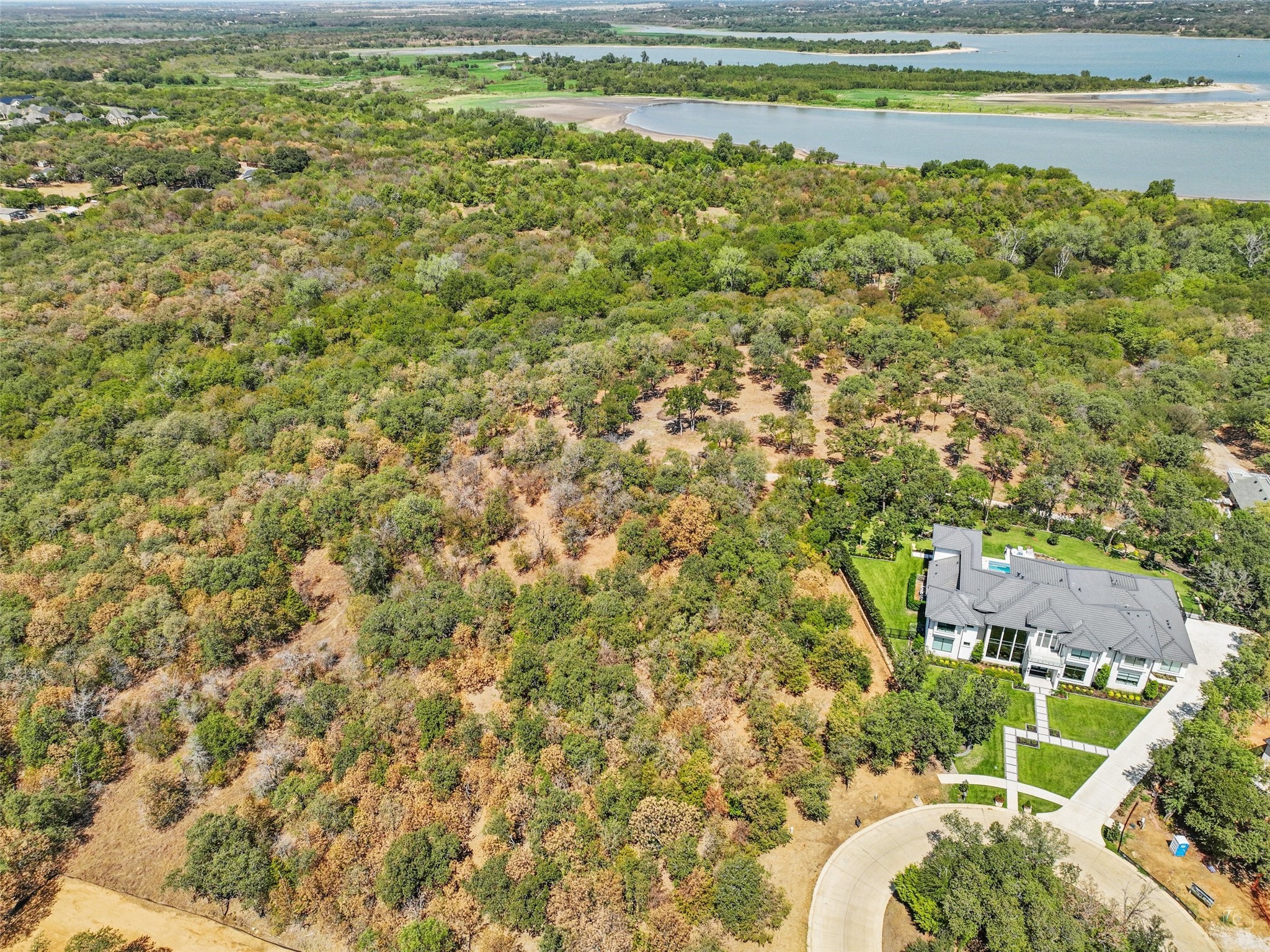 4680 Saddleback Lane