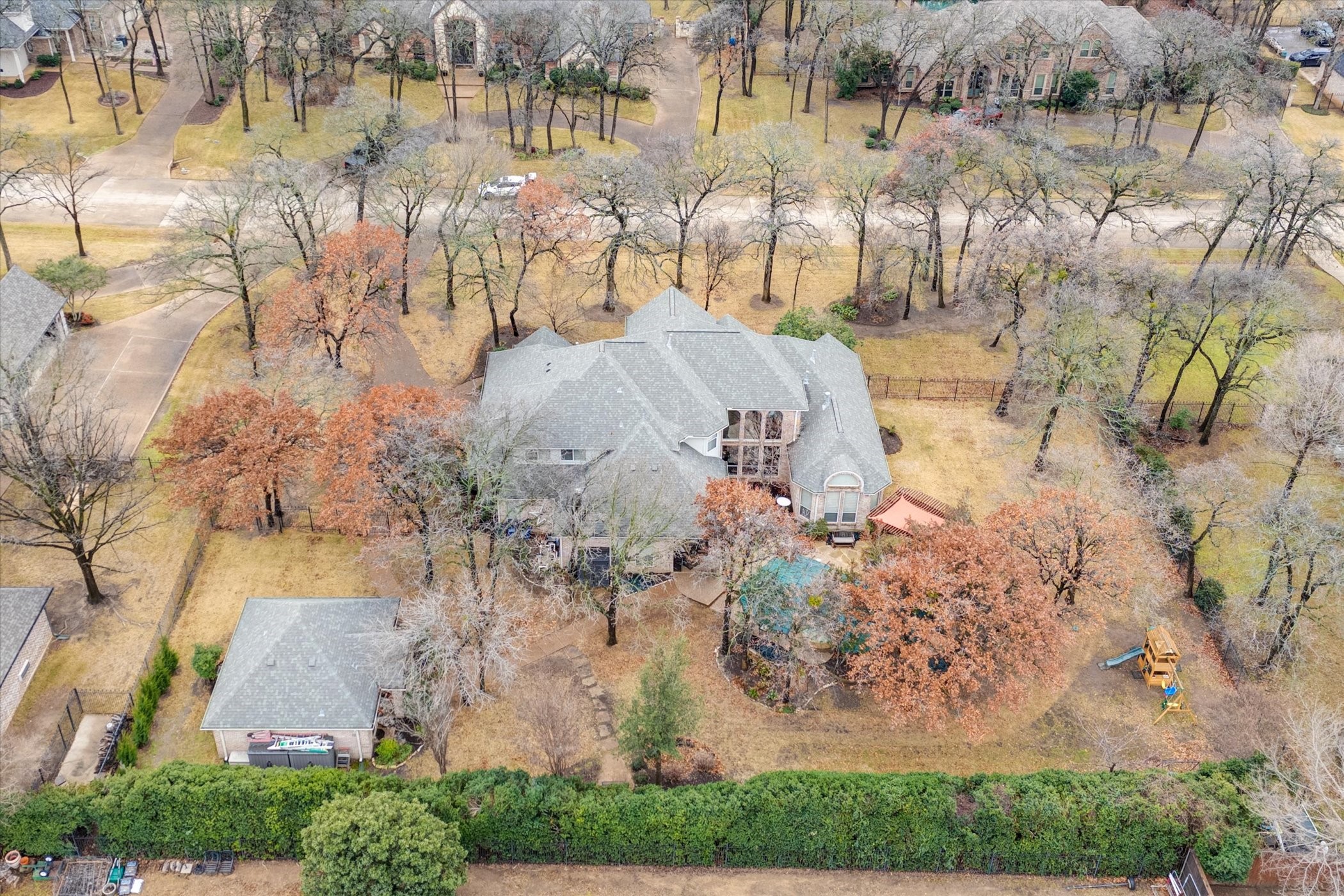 1909 Stonecastle Drive