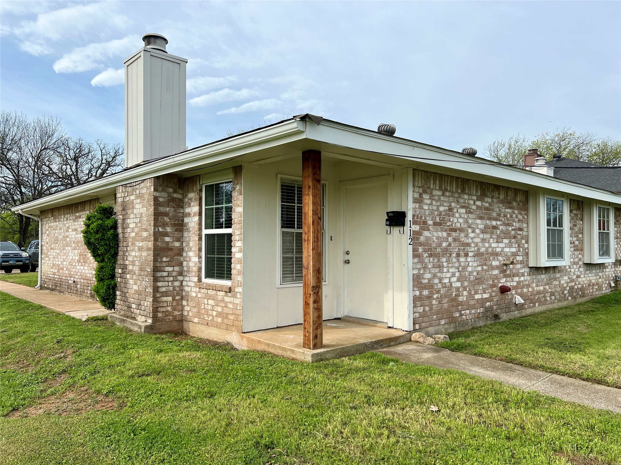 112 W Shady Grove Road