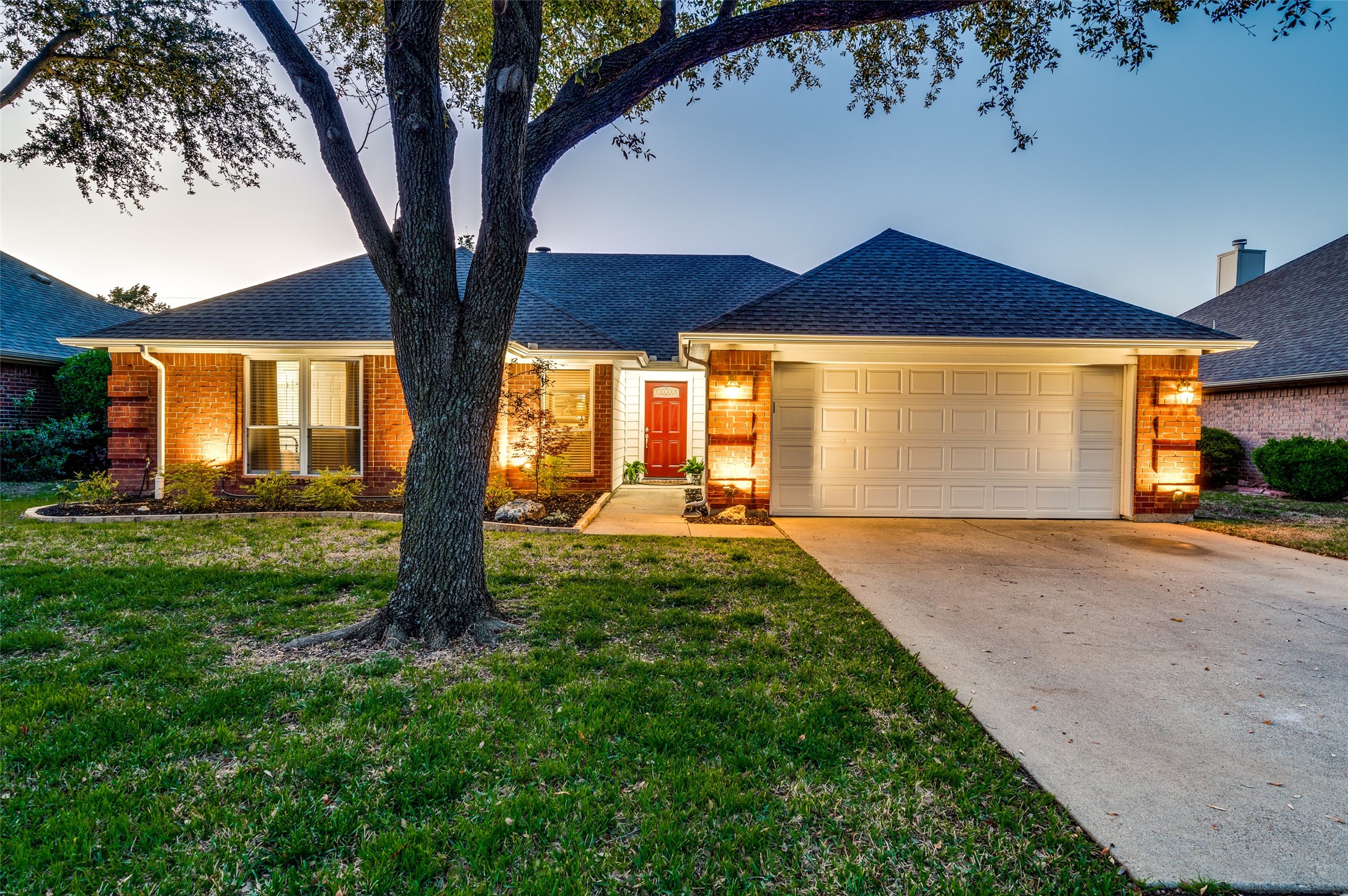 9121 Meandering Drive