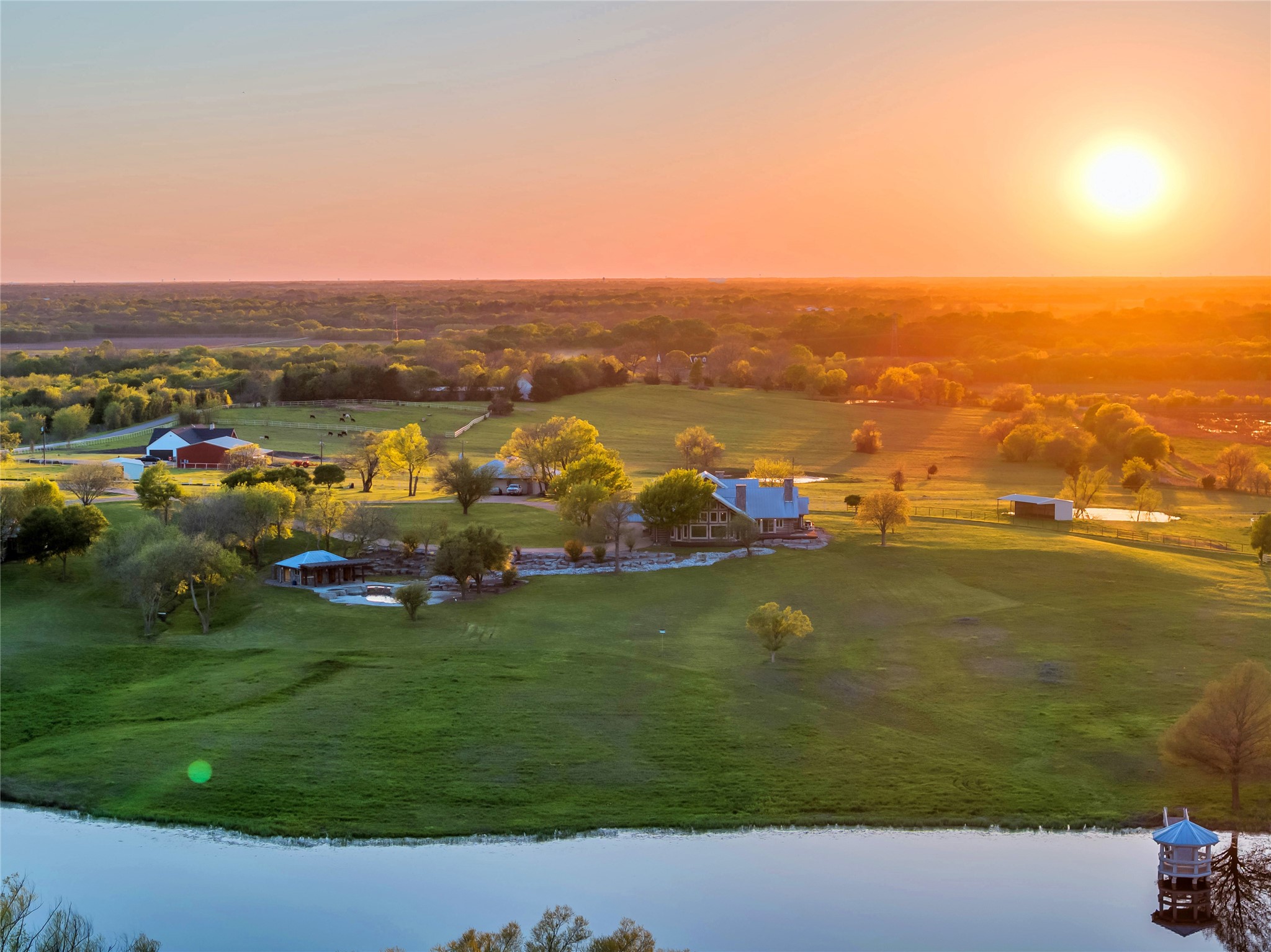 16489 County Road 665