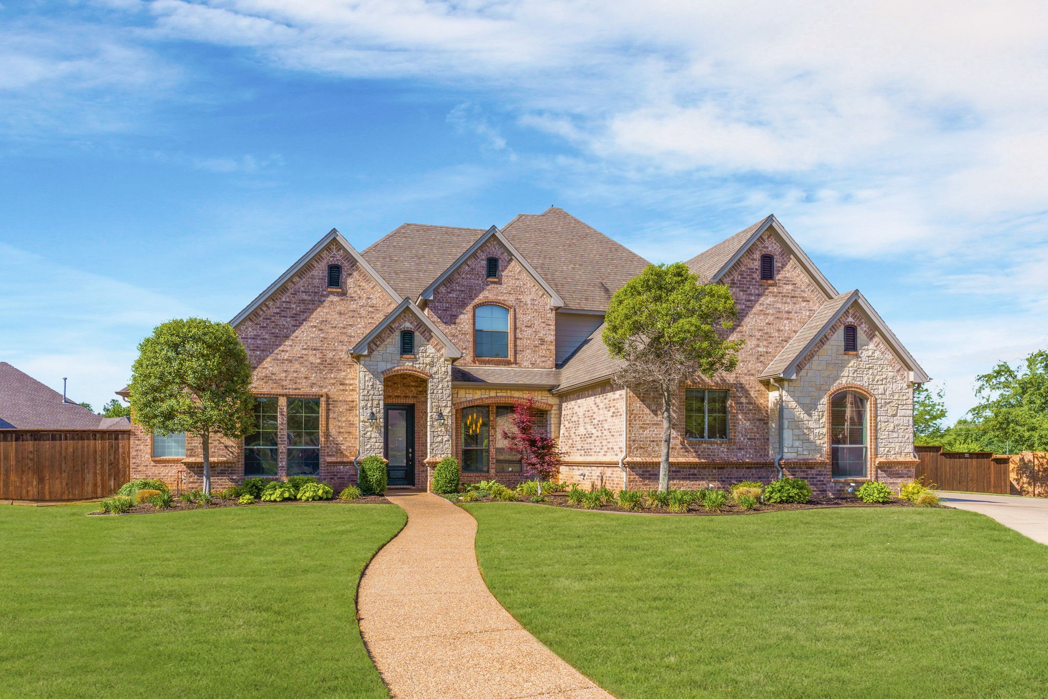 954 Monarch Way