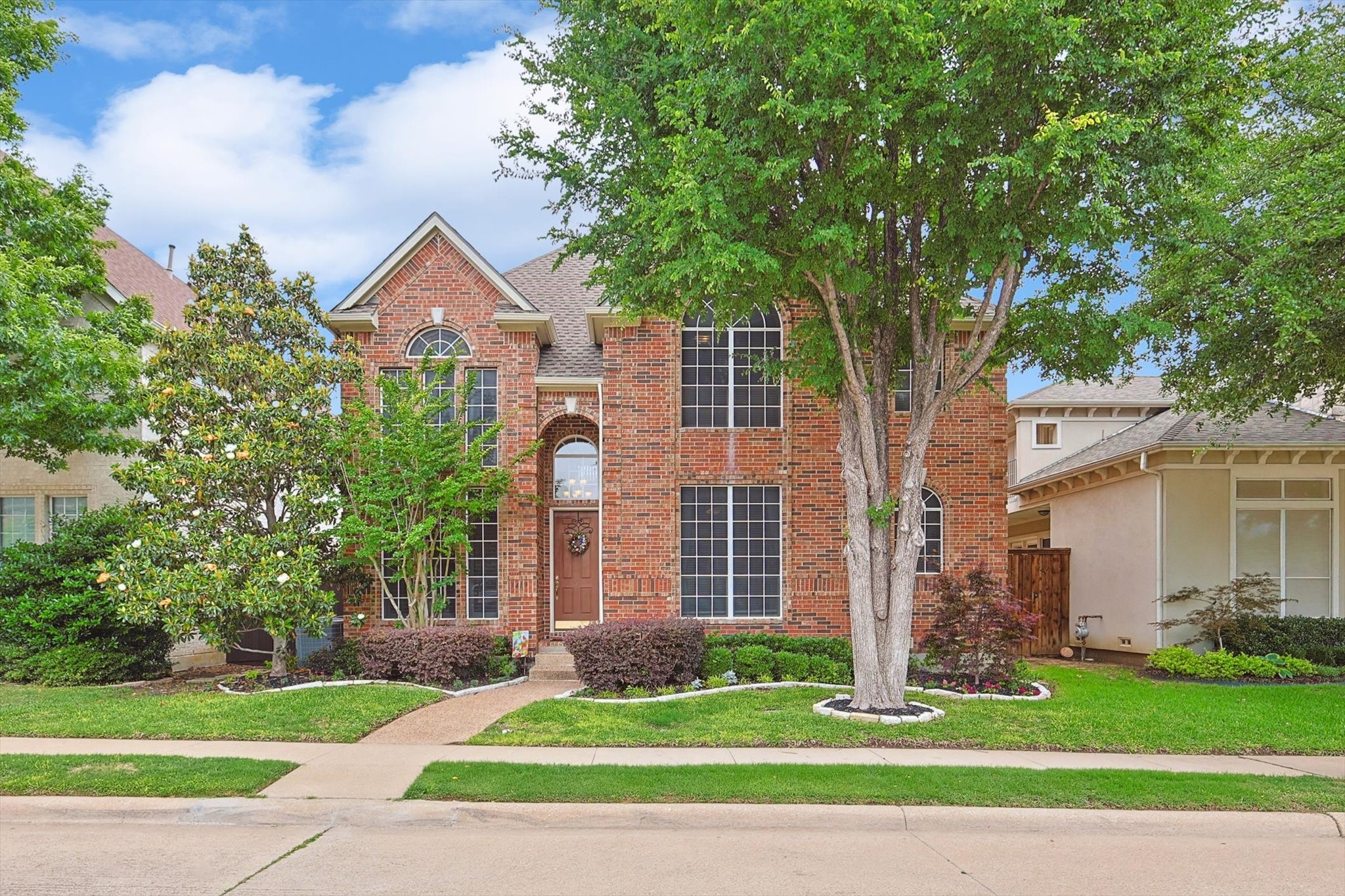 3419 University Park Lane