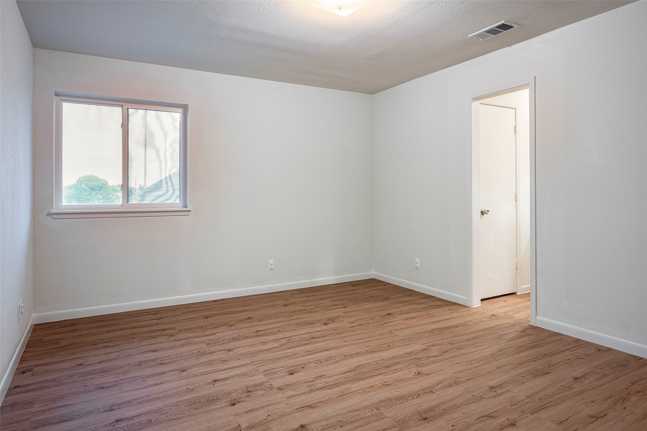 13504 Bates Aston Road