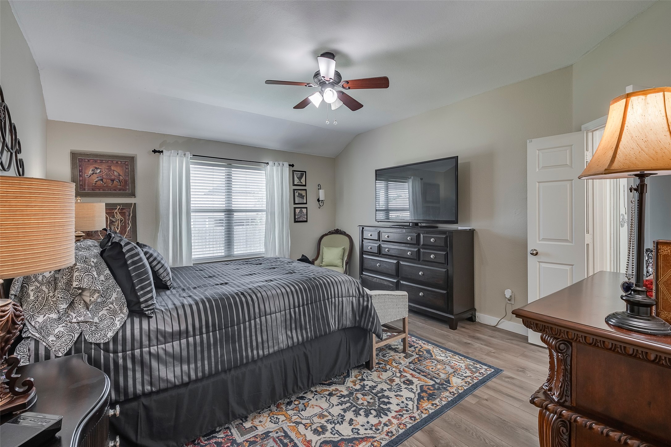 15420 Adlong Drive