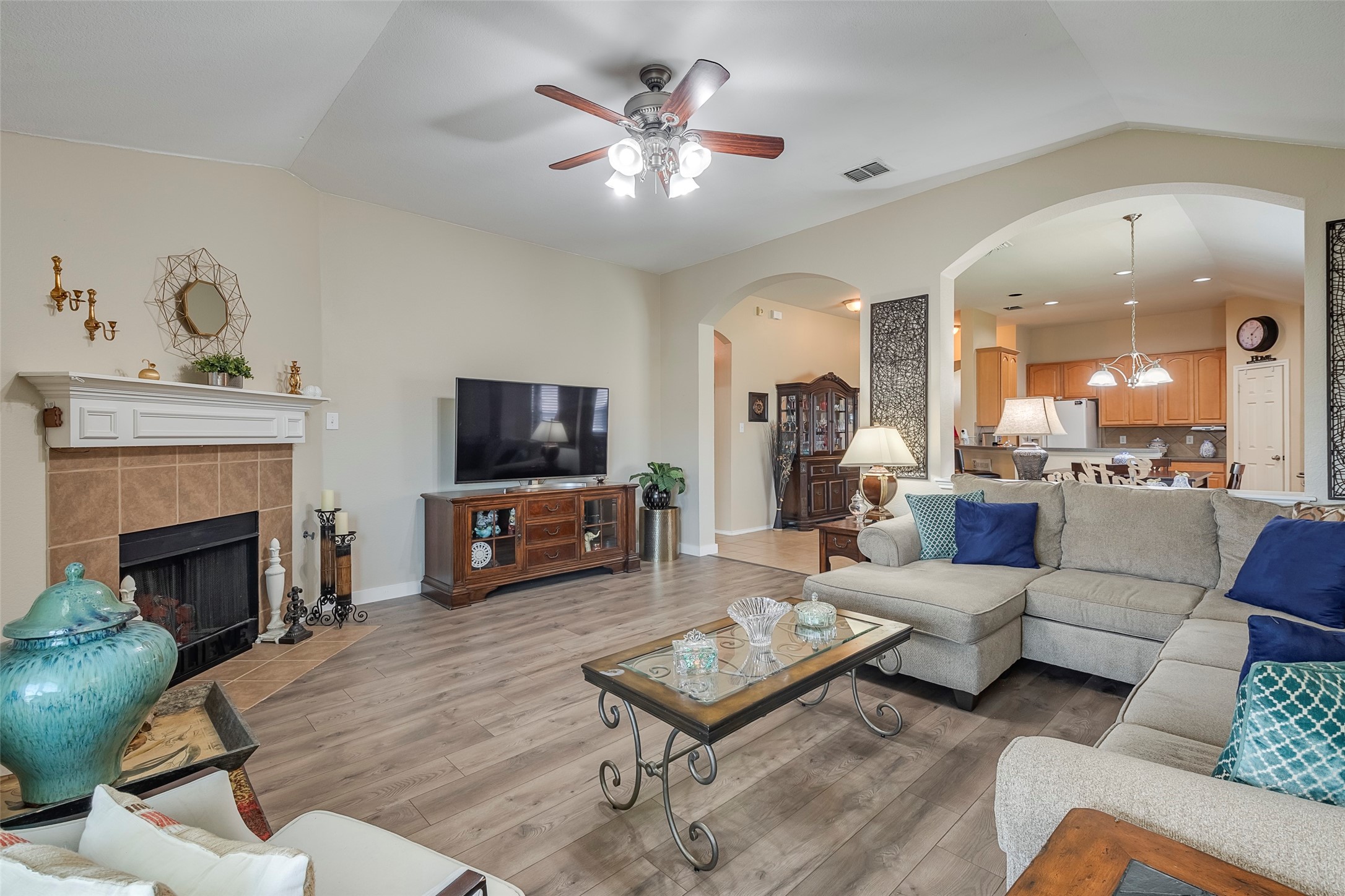 15420 Adlong Drive