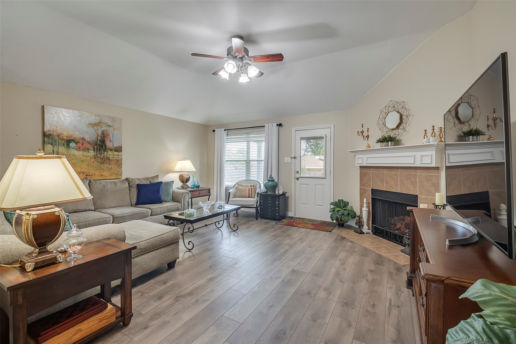 15420 Adlong Drive