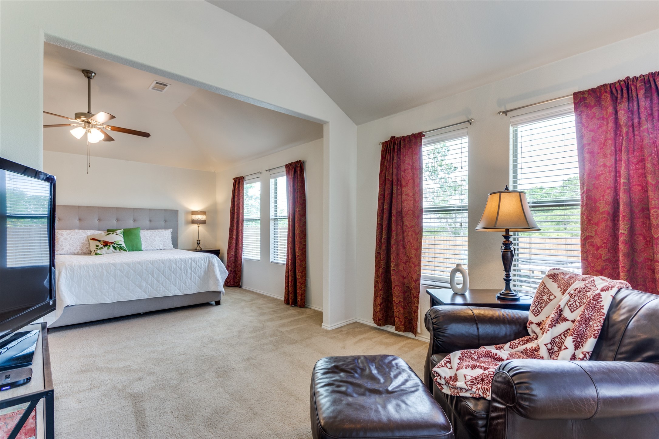 1204 Hickory Bend Lane