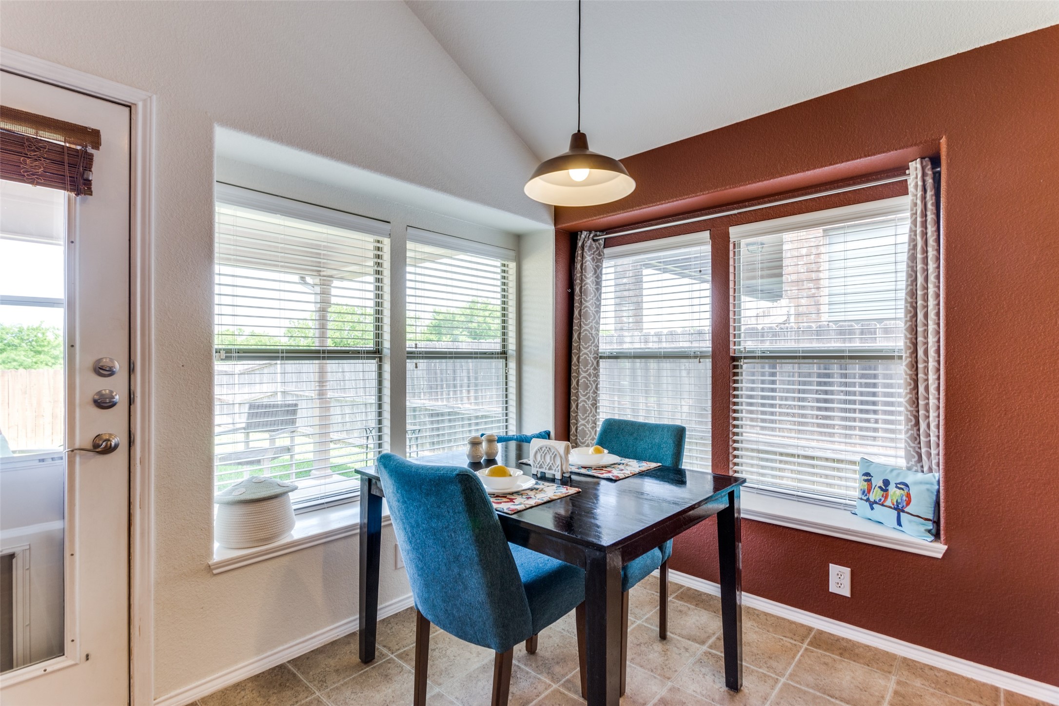 1204 Hickory Bend Lane