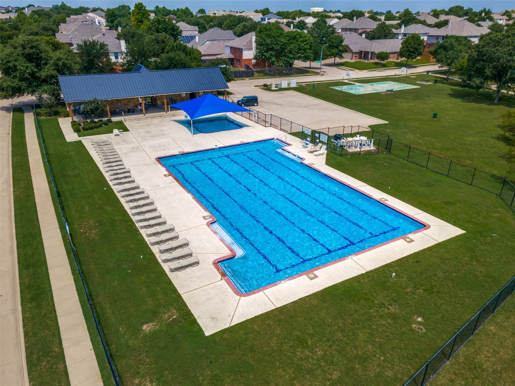 1204 Hickory Bend Lane