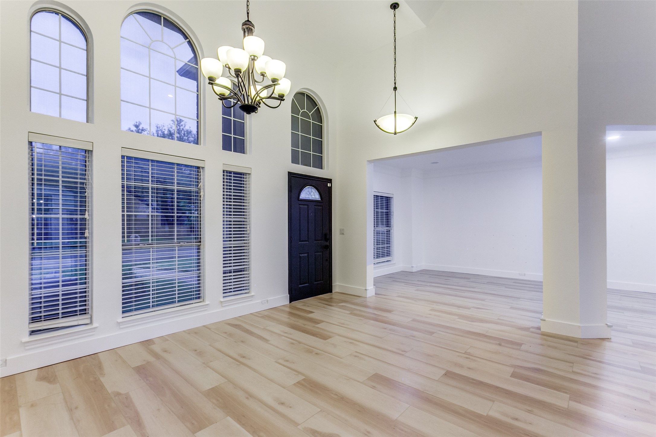 1107 Merribrook Lane