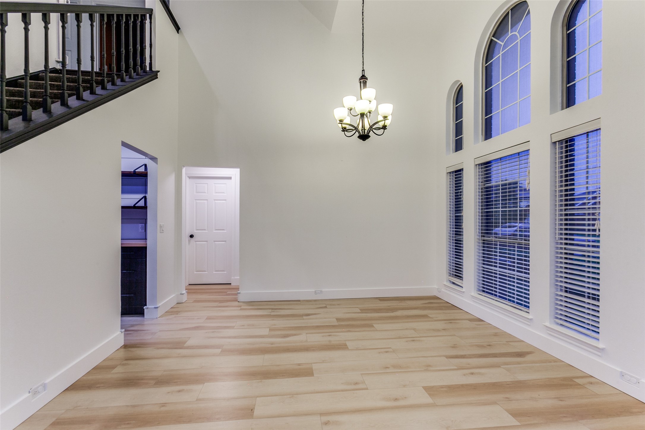 1107 Merribrook Lane