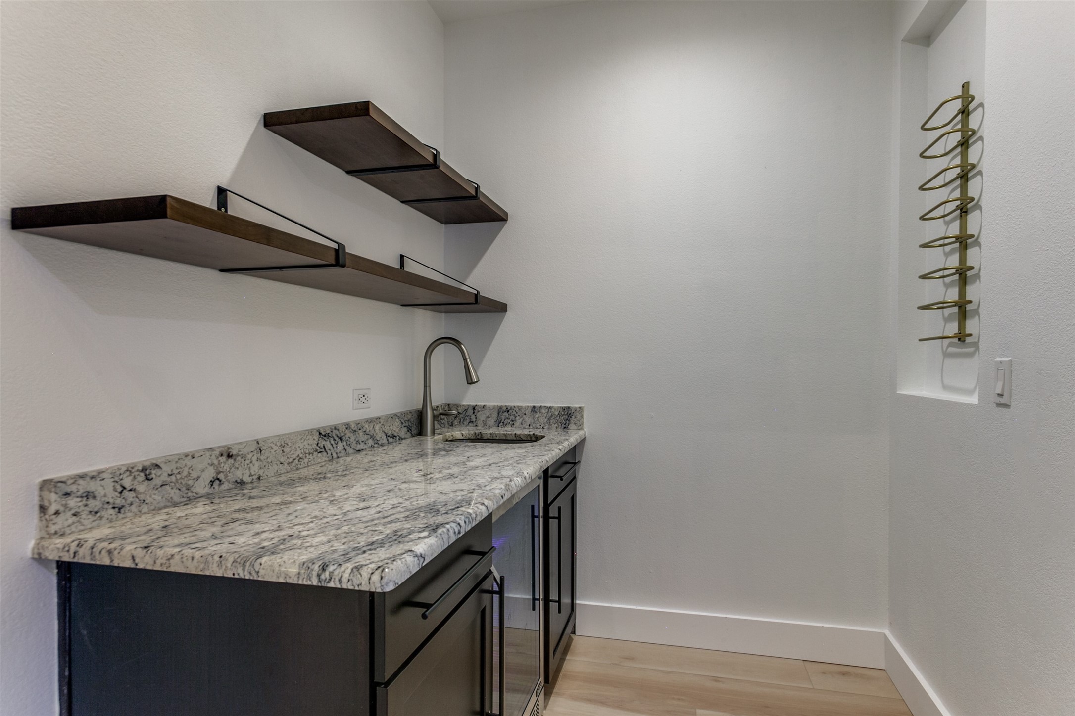 1107 Merribrook Lane