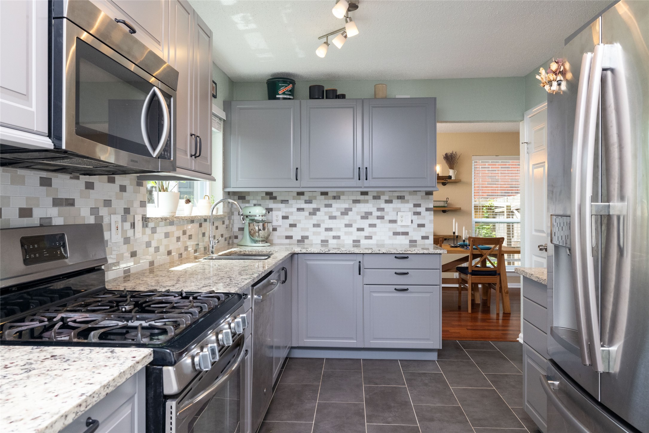 3304 Stone Bridge Drive