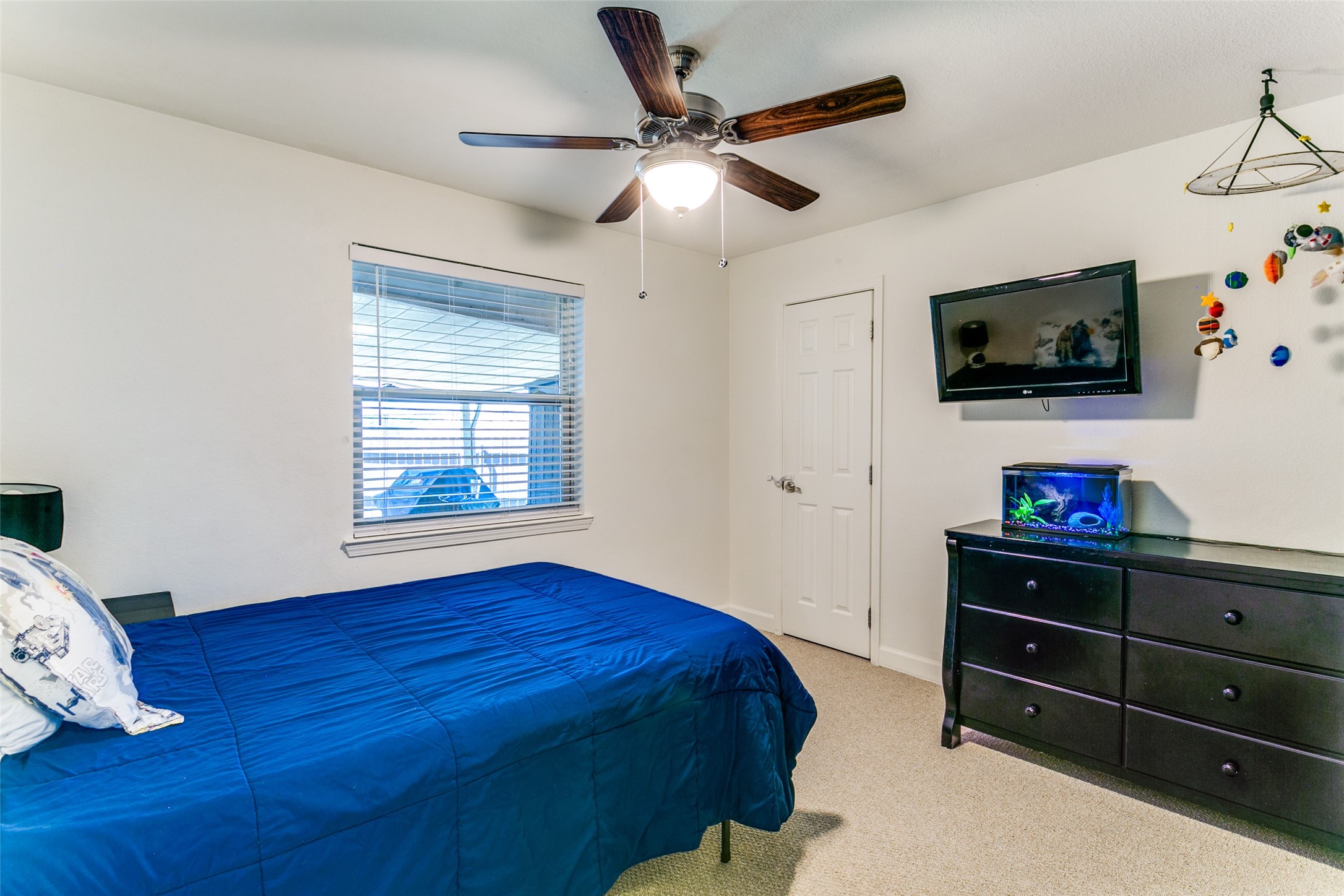 6277 Stardust Drive S