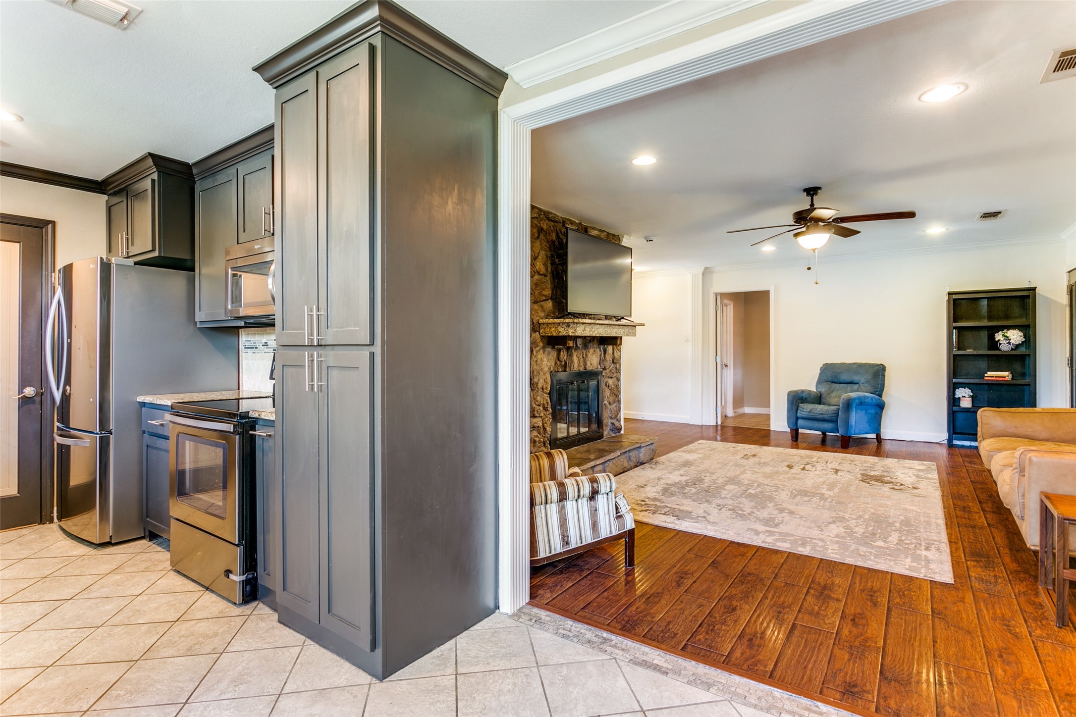 6277 Stardust Drive S