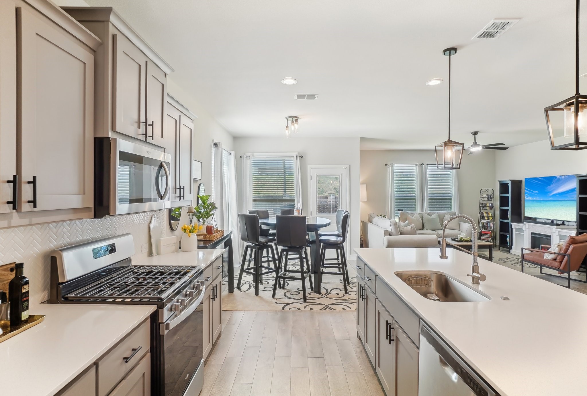 10901 Rockchapel Drive