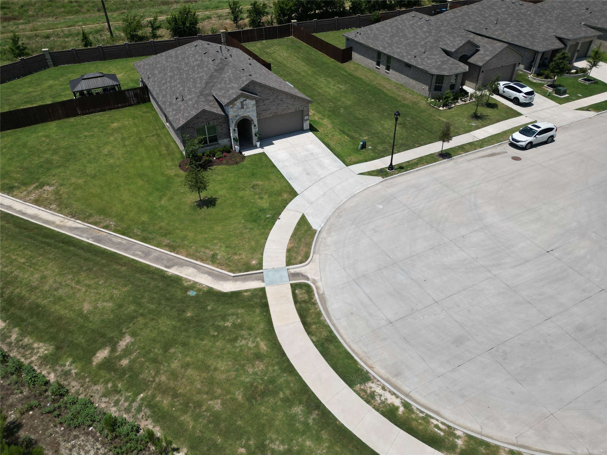 10901 Rockchapel Drive