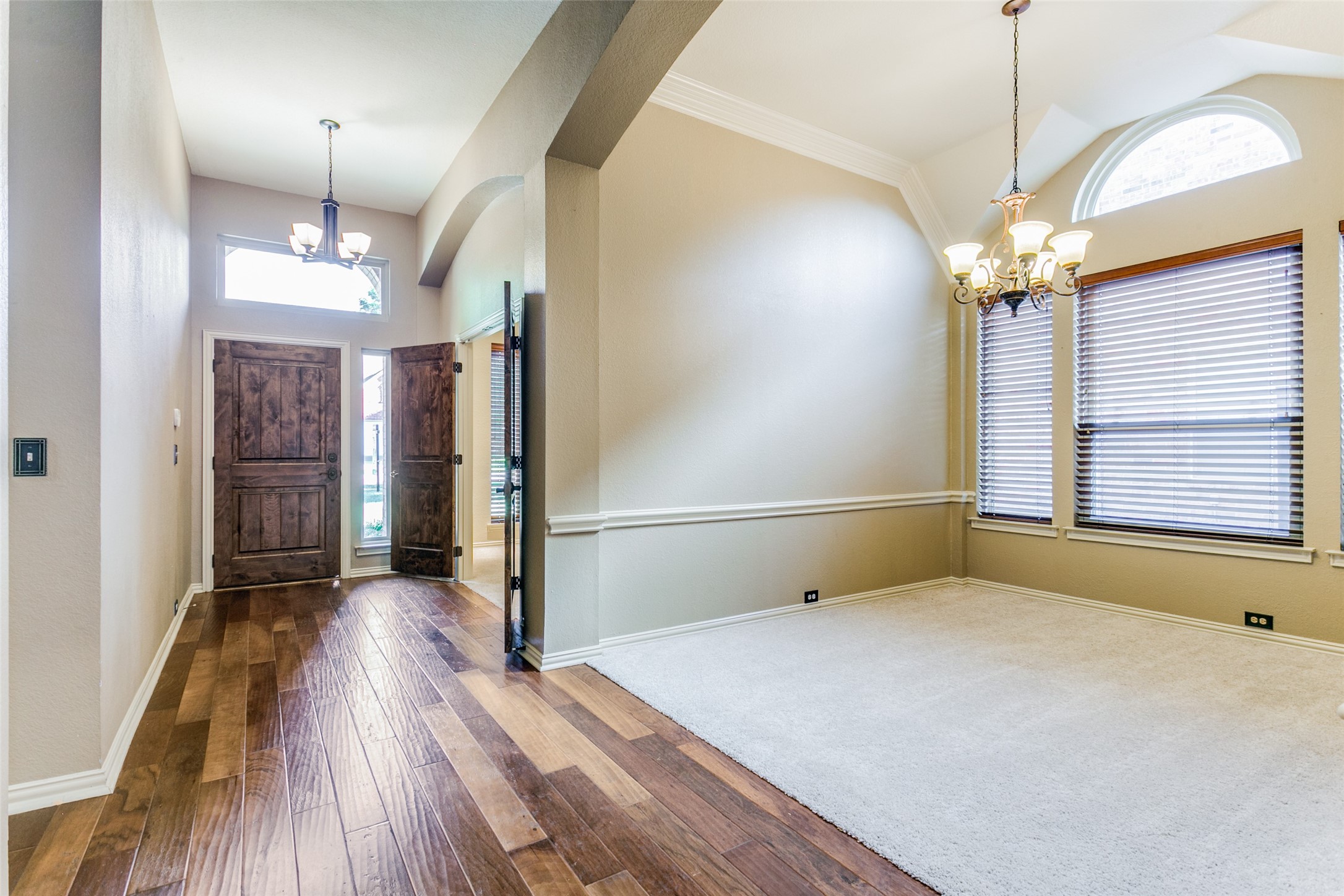 2726 Hidden Lake Drive