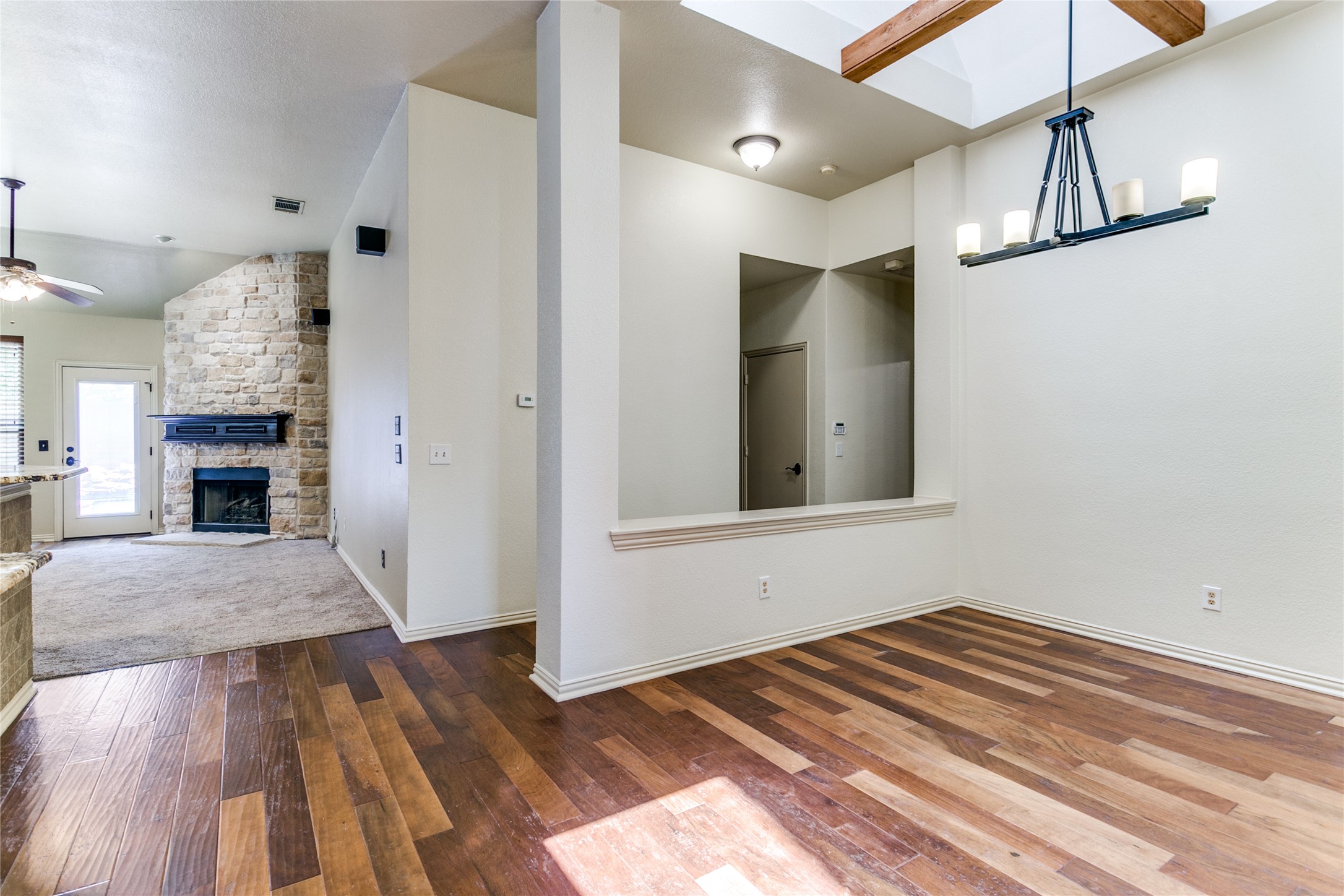 2726 Hidden Lake Drive