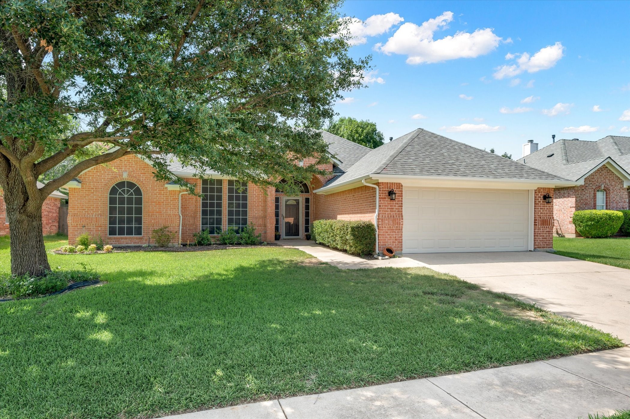 9108 Trail Wood Drive