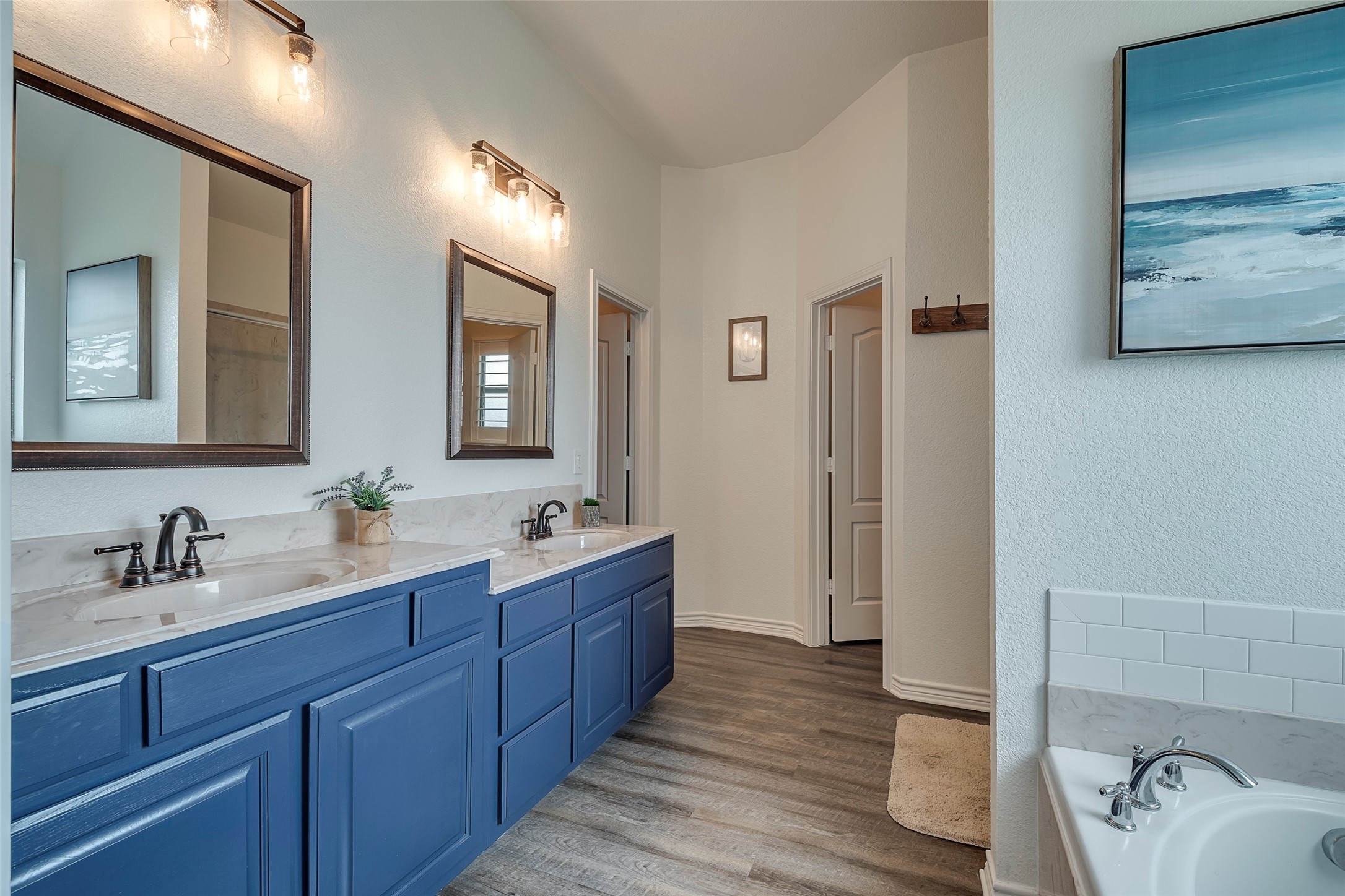 15005 Seventeen Lakes Boulevard