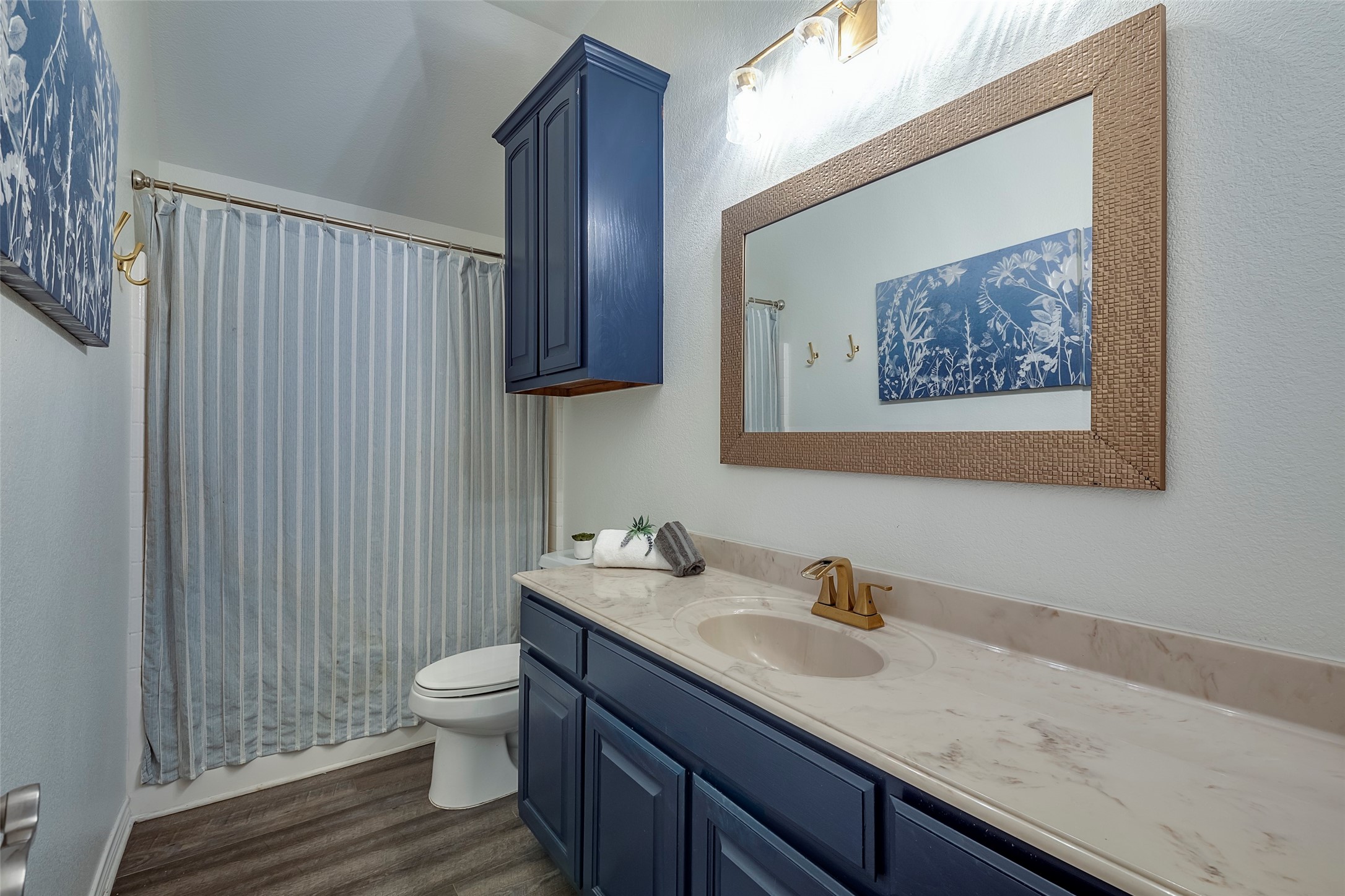 15005 Seventeen Lakes Boulevard