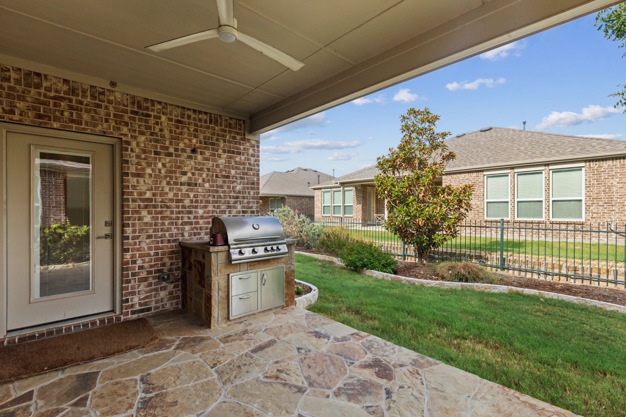 6625 Catalina Lane
