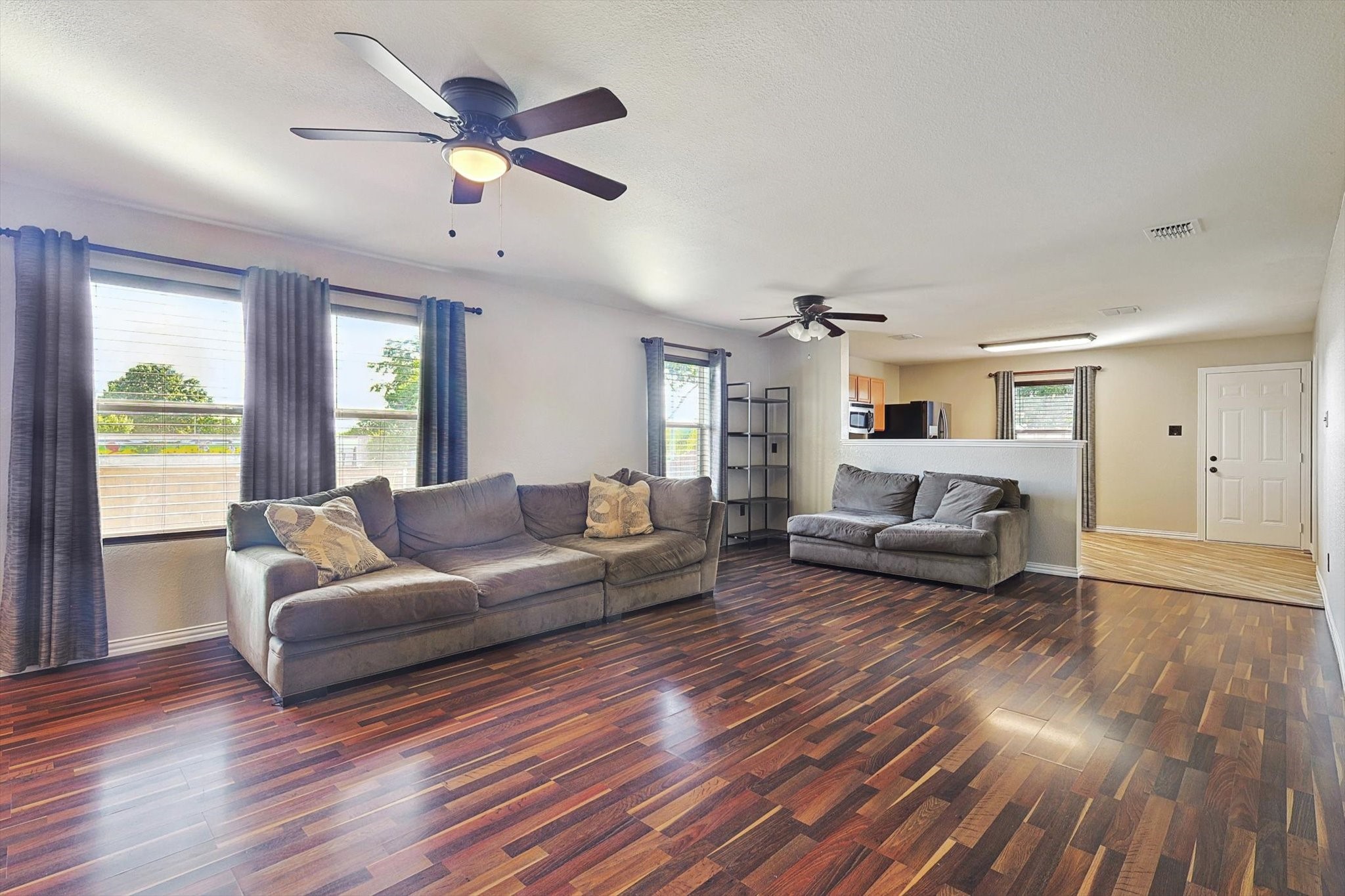 1176 Mustang Ridge Drive