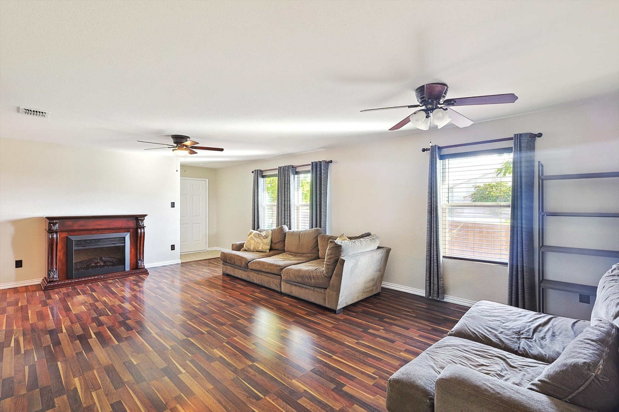1176 Mustang Ridge Drive