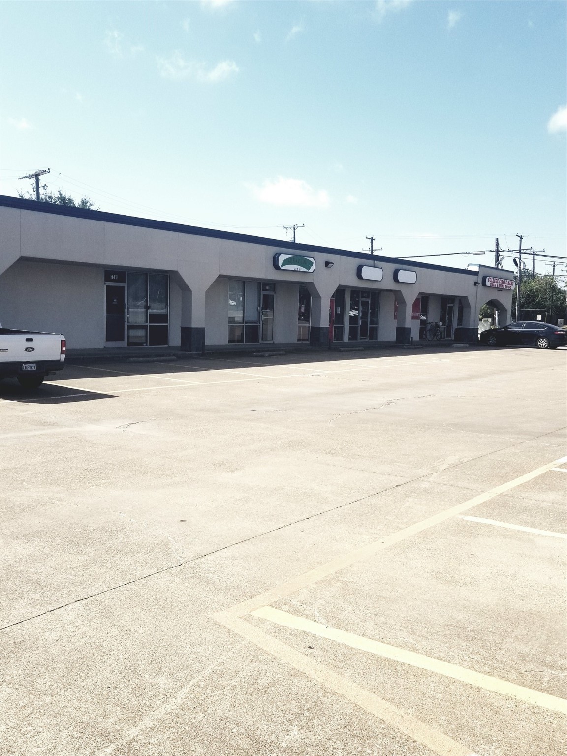 7810 N College Circle