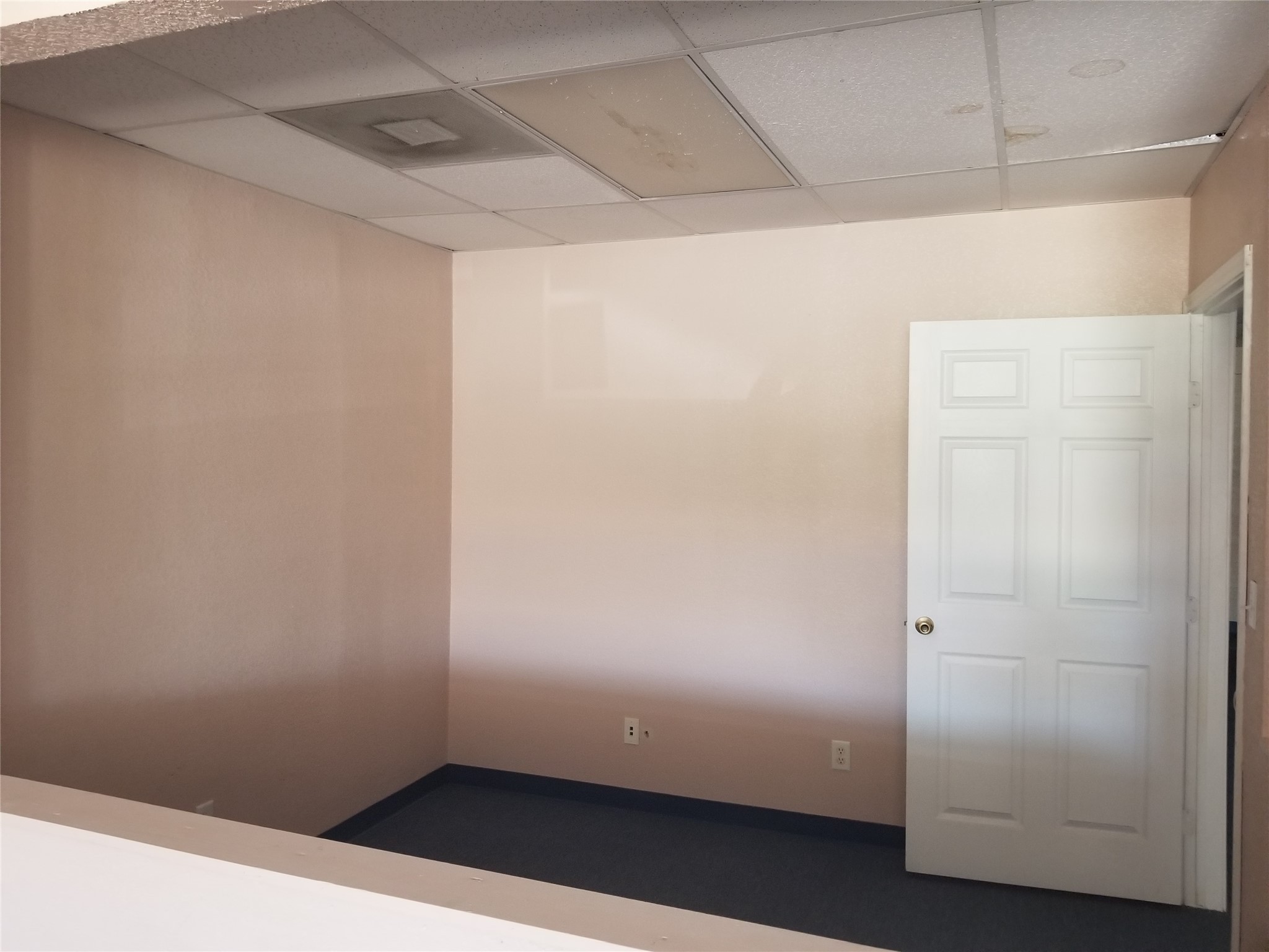 7810 N College Circle