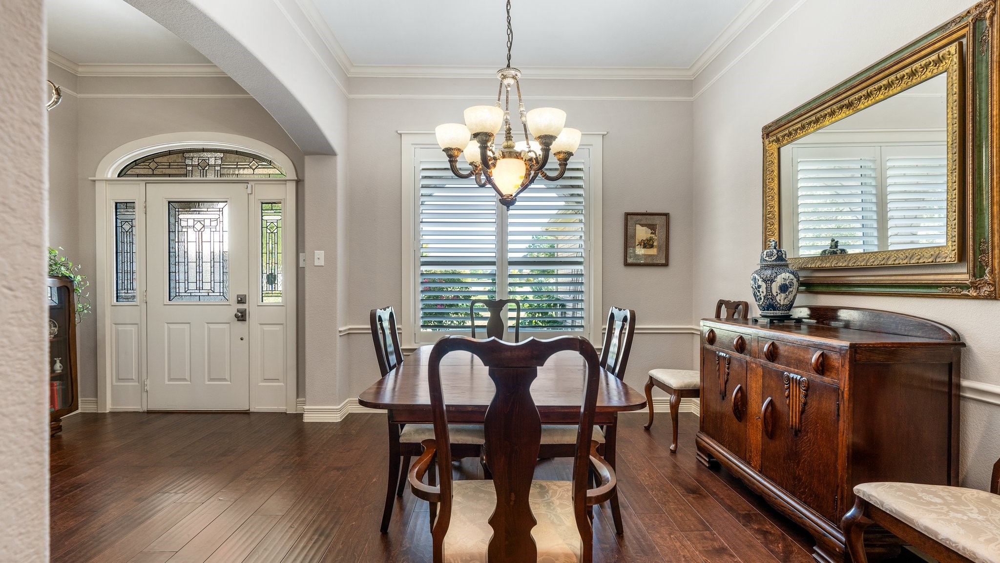 115 W Vista Trail