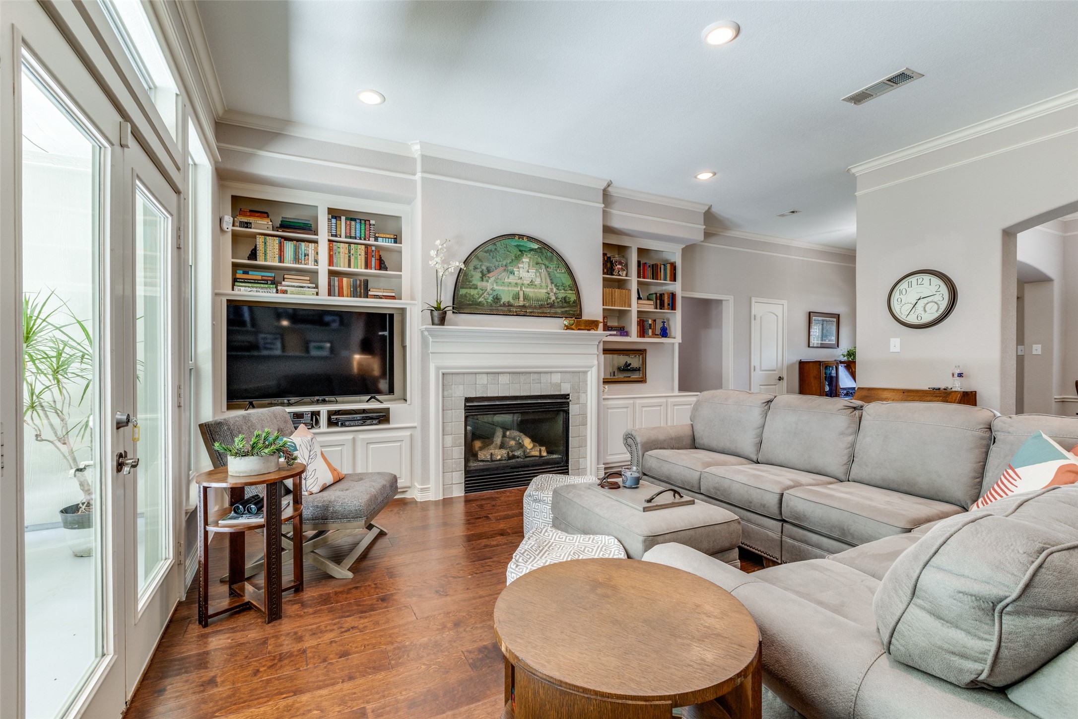 115 W Vista Trail