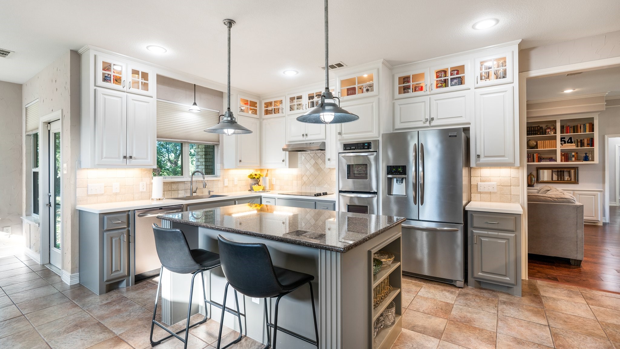 115 W Vista Trail