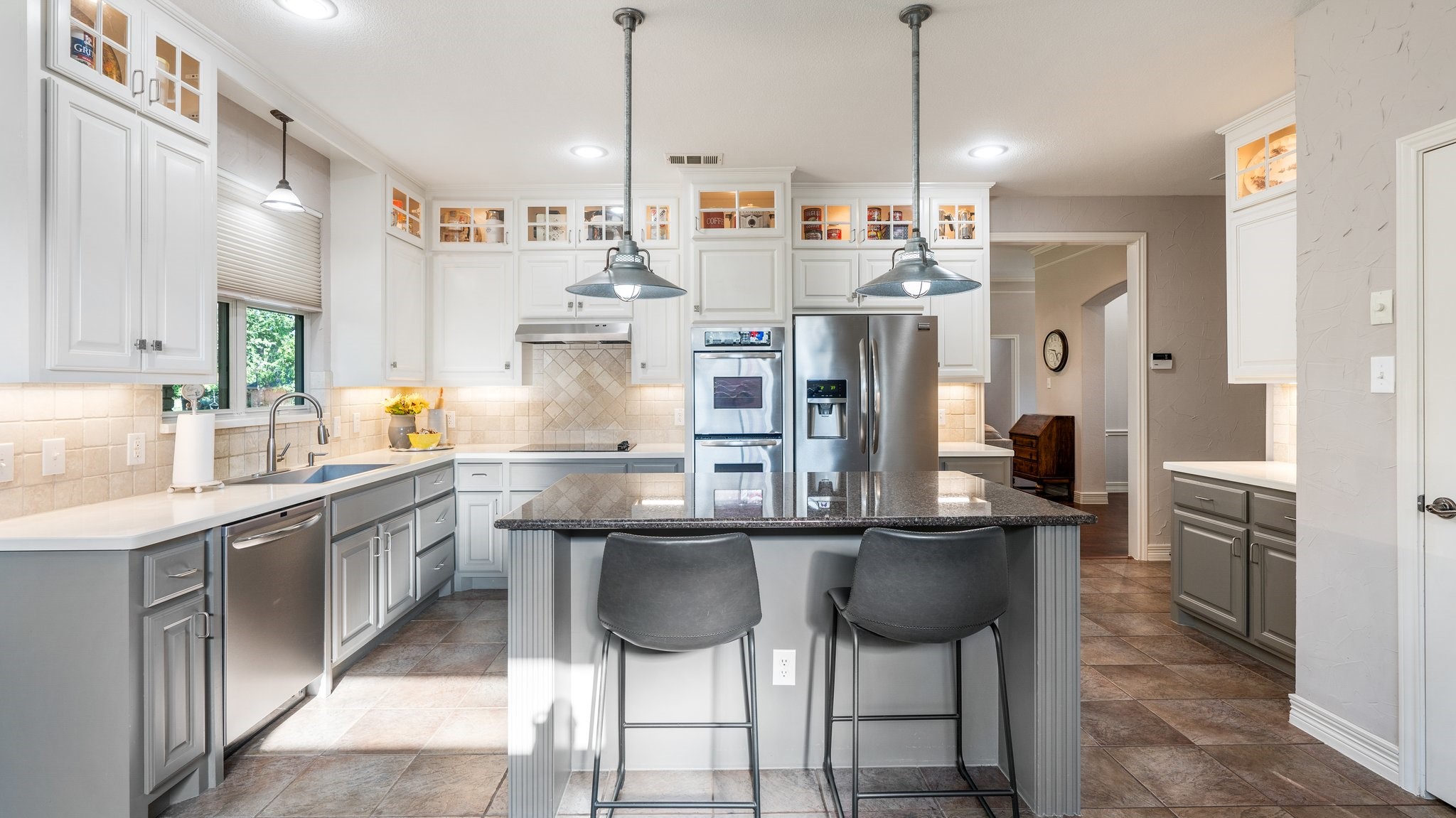 115 W Vista Trail