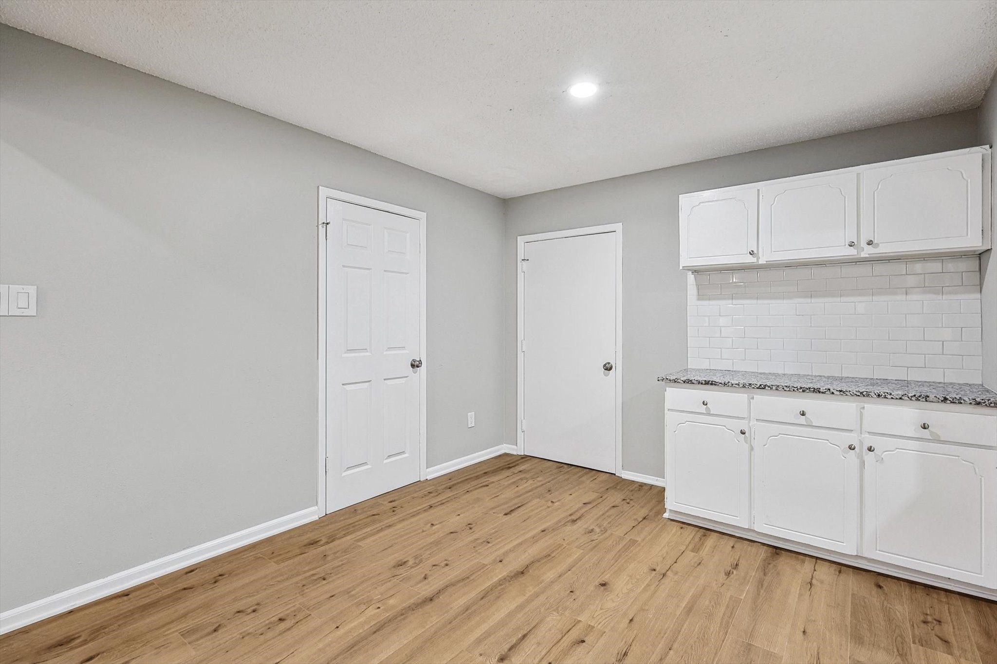 6567 Valley Ridge Drive