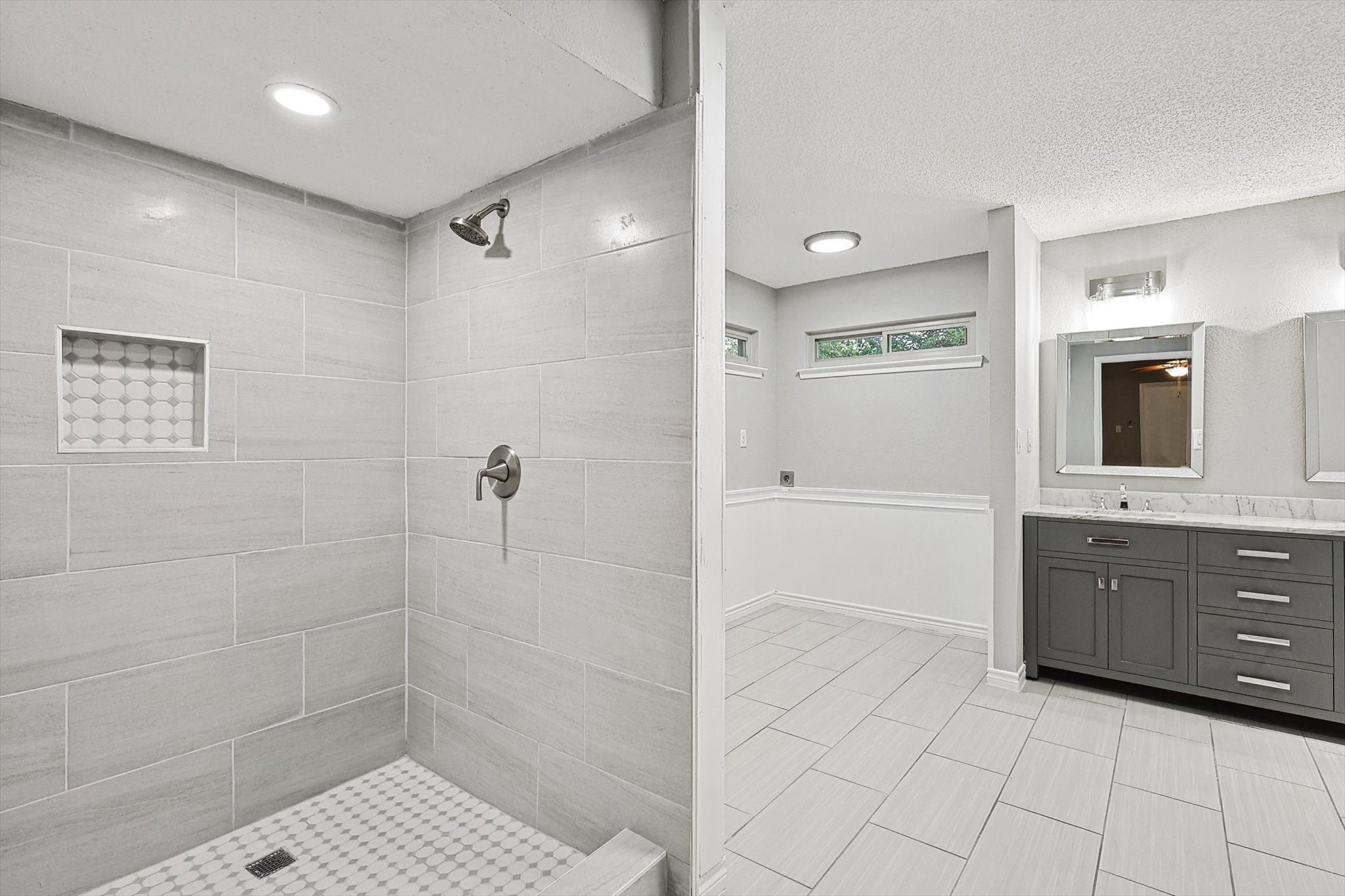 6567 Valley Ridge Drive