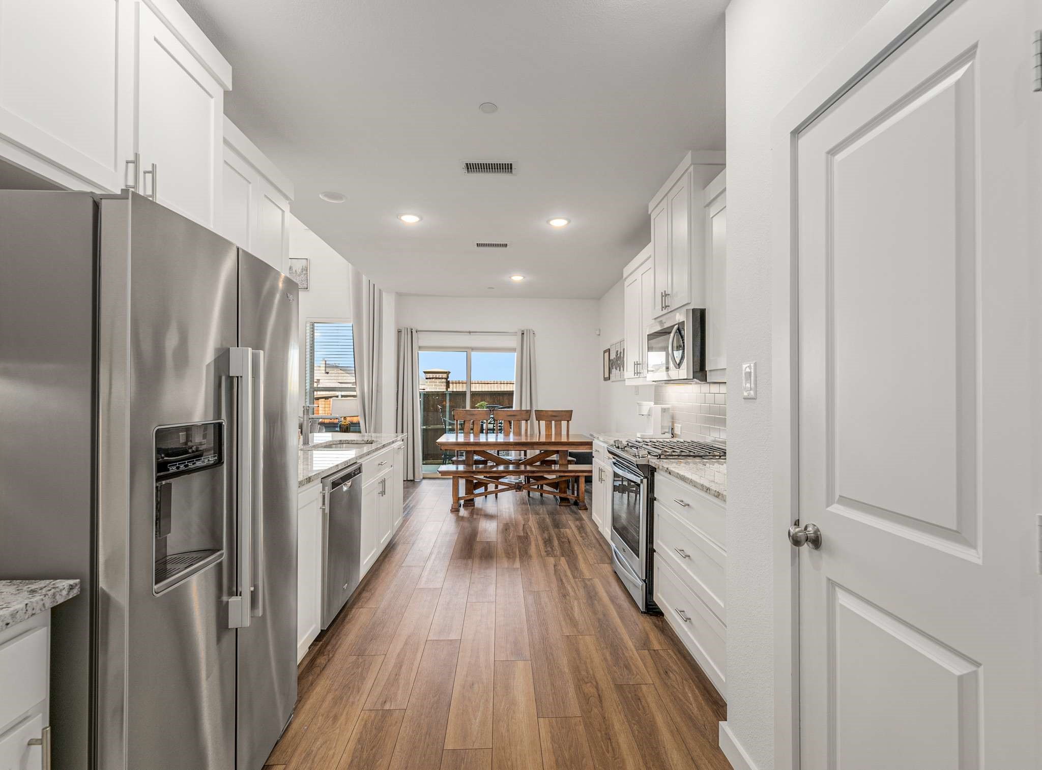 2761 Majesty Drive