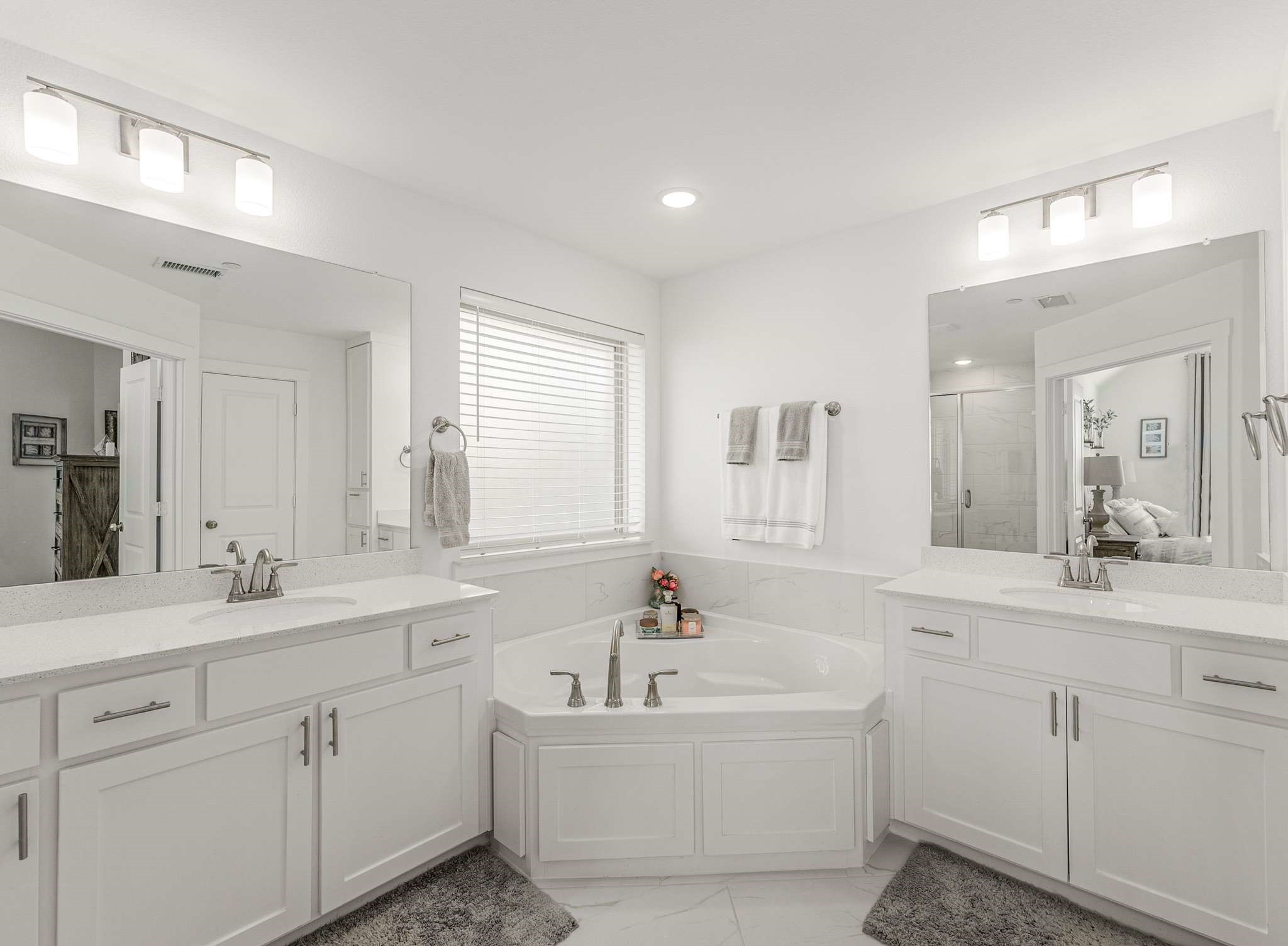 2761 Majesty Drive