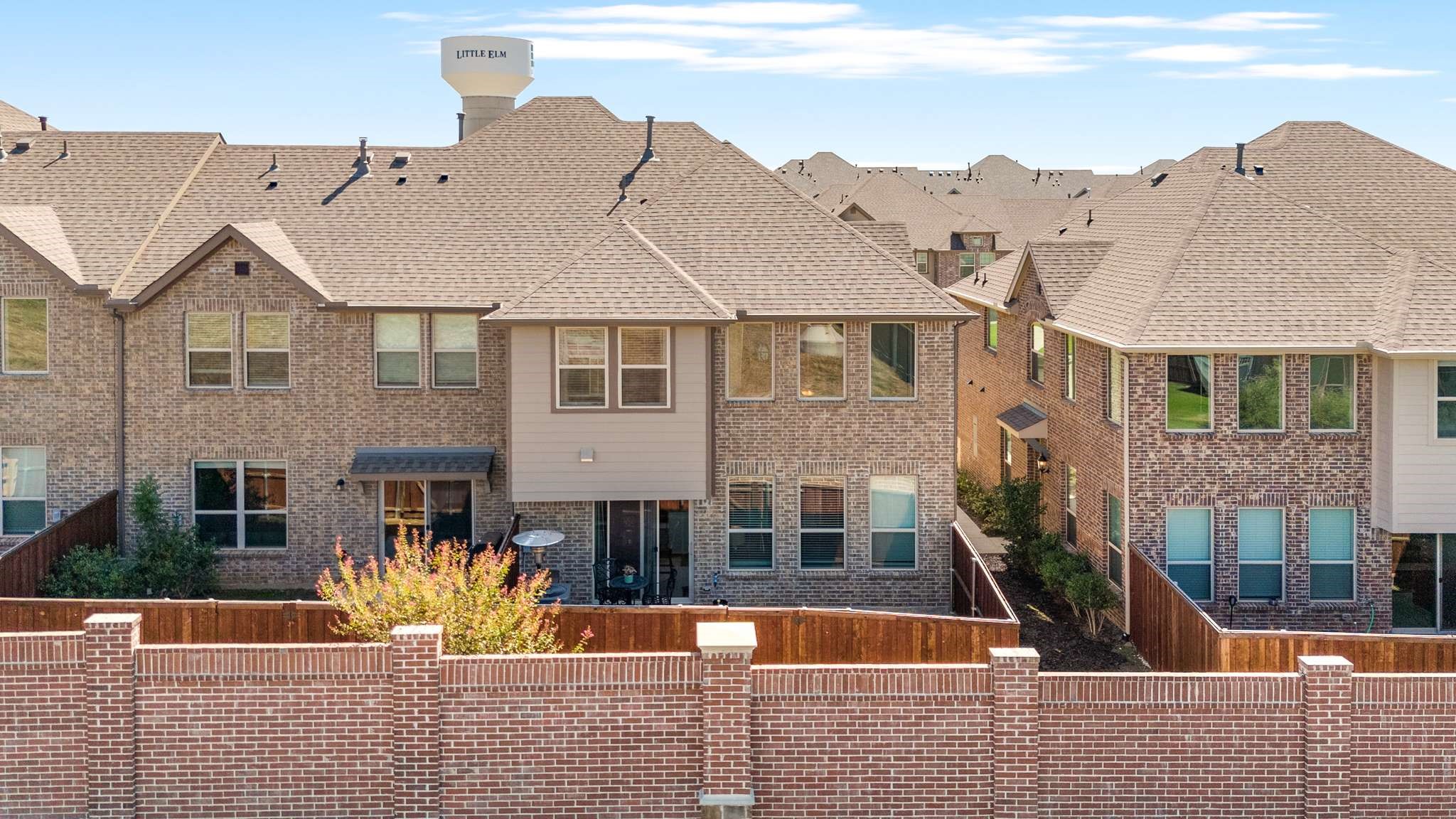 2761 Majesty Drive