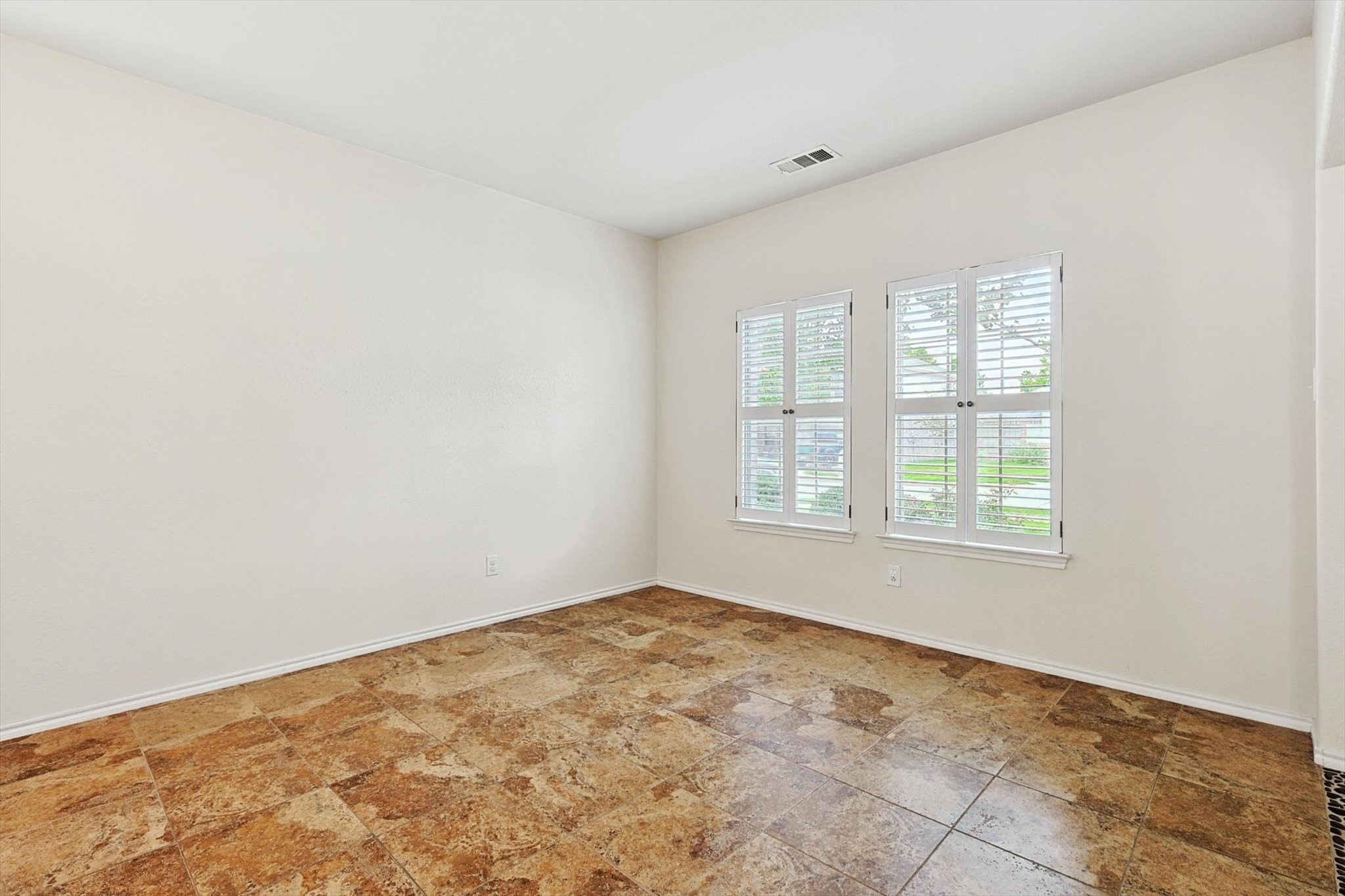 13232 Poppy Hill Lane