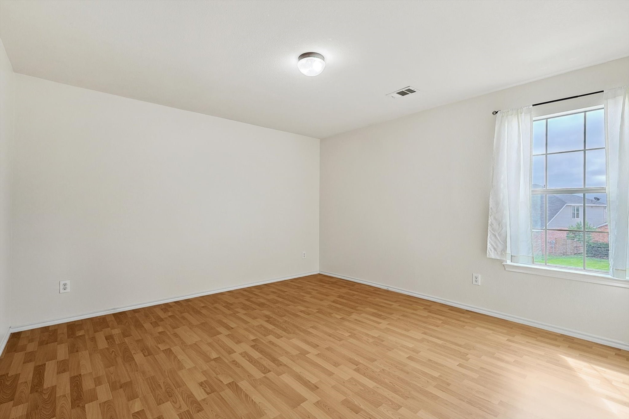 13232 Poppy Hill Lane