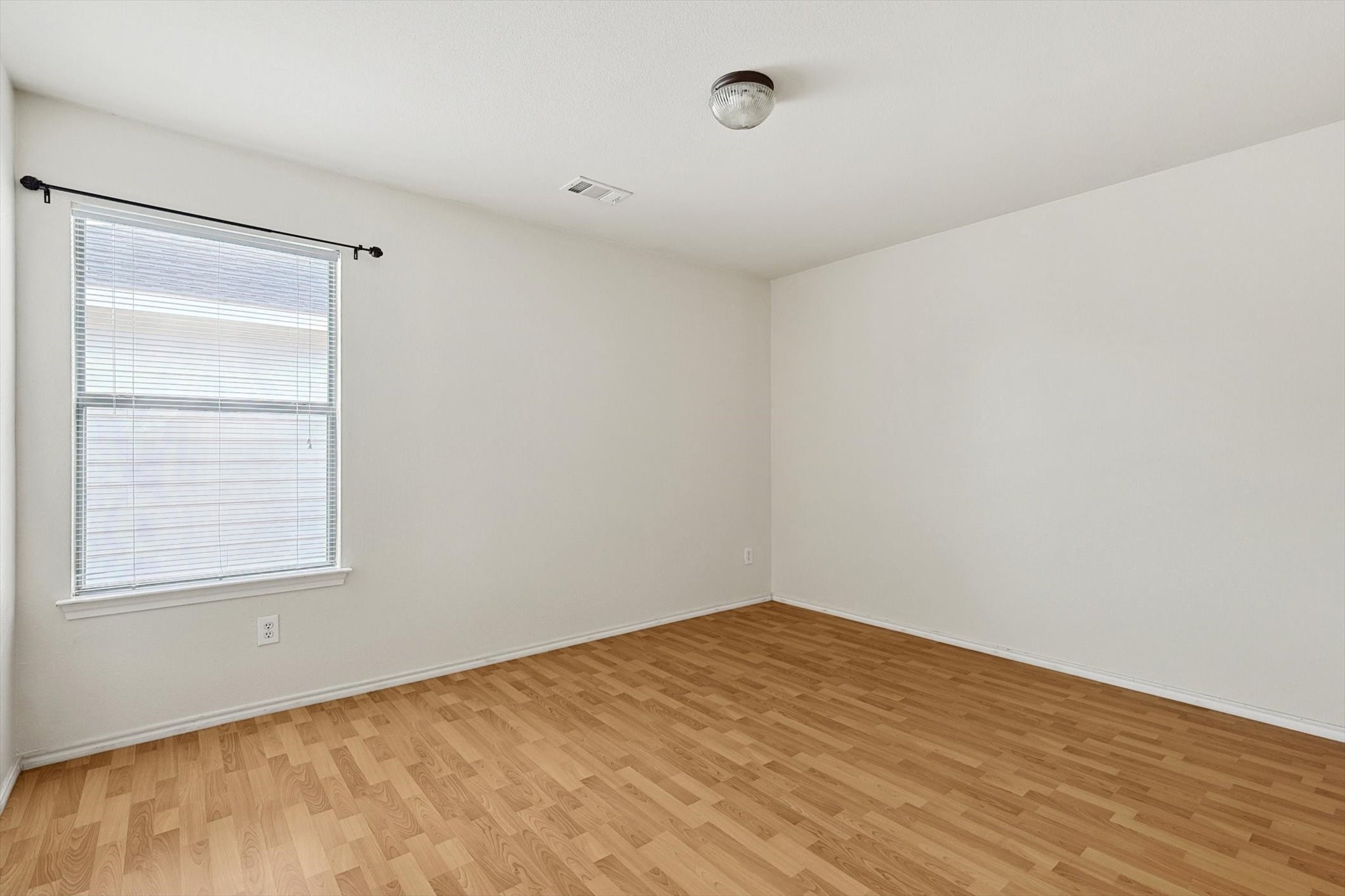 13232 Poppy Hill Lane