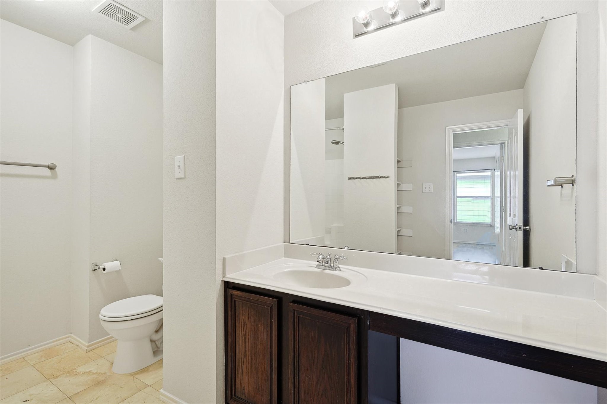 13232 Poppy Hill Lane