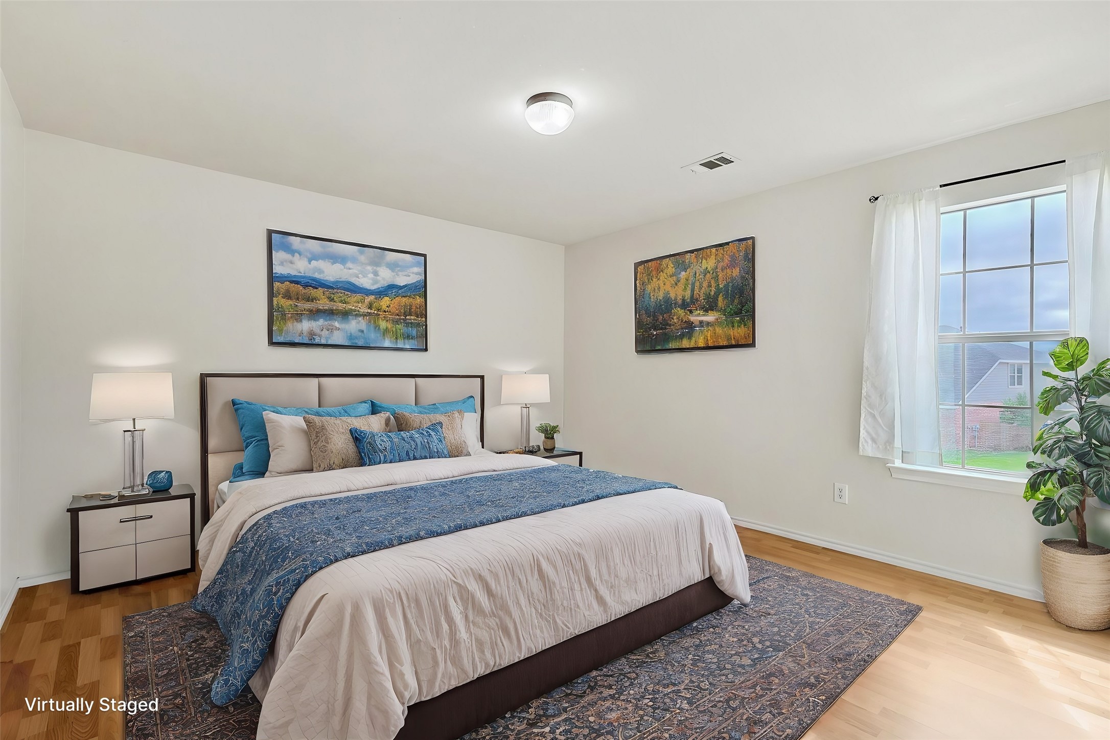 13232 Poppy Hill Lane